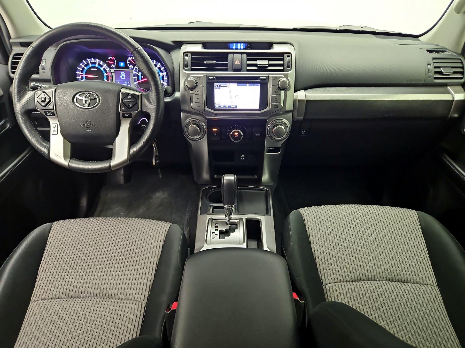 Thumbnail: 2016 Toyota 4Runner - 9
