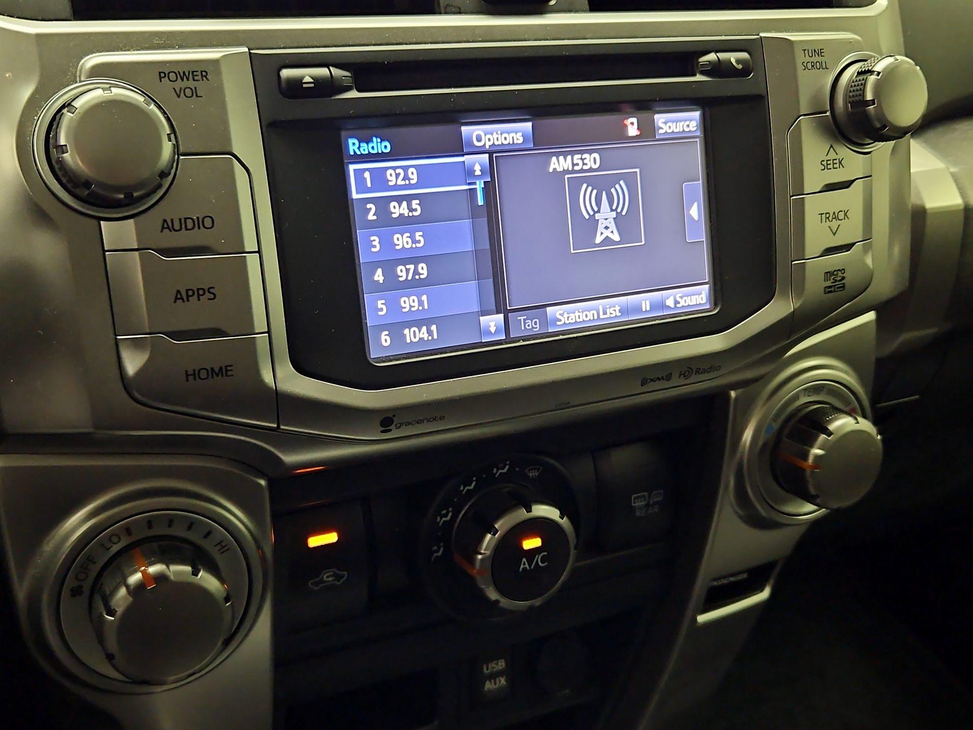Thumbnail: 2016 Toyota 4Runner - 16