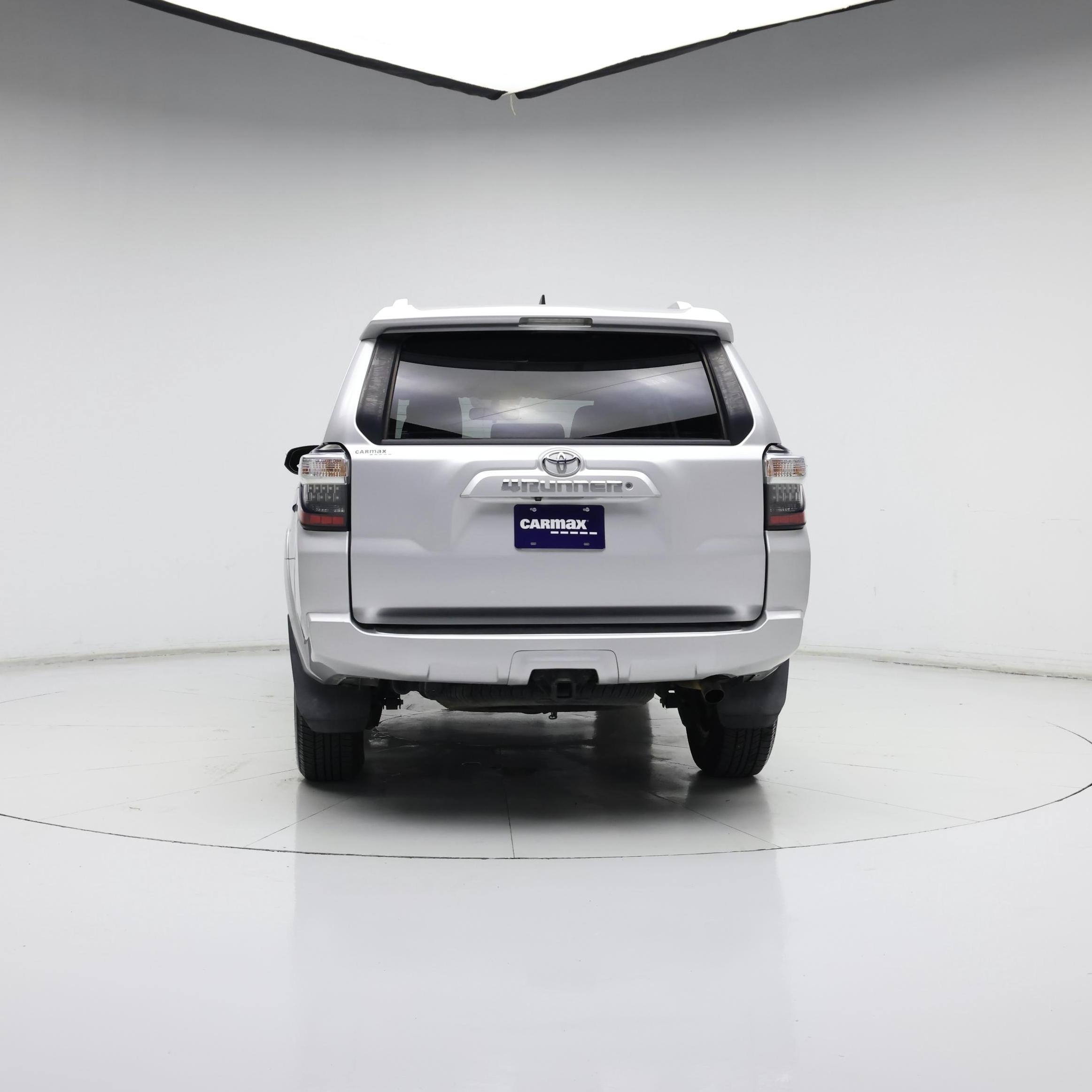 Thumbnail: 2016 Toyota 4Runner - 6
