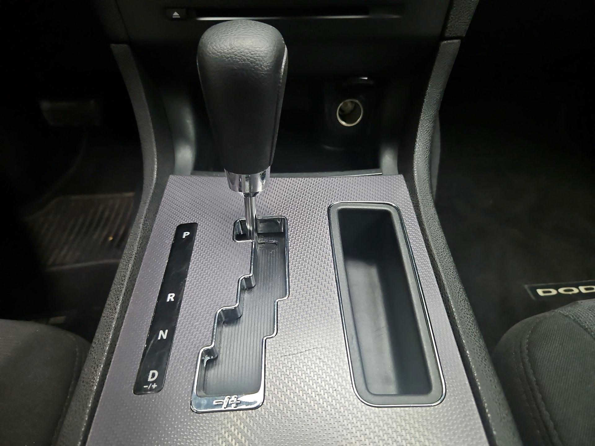 Thumbnail: 2014 Dodge Charger - 16