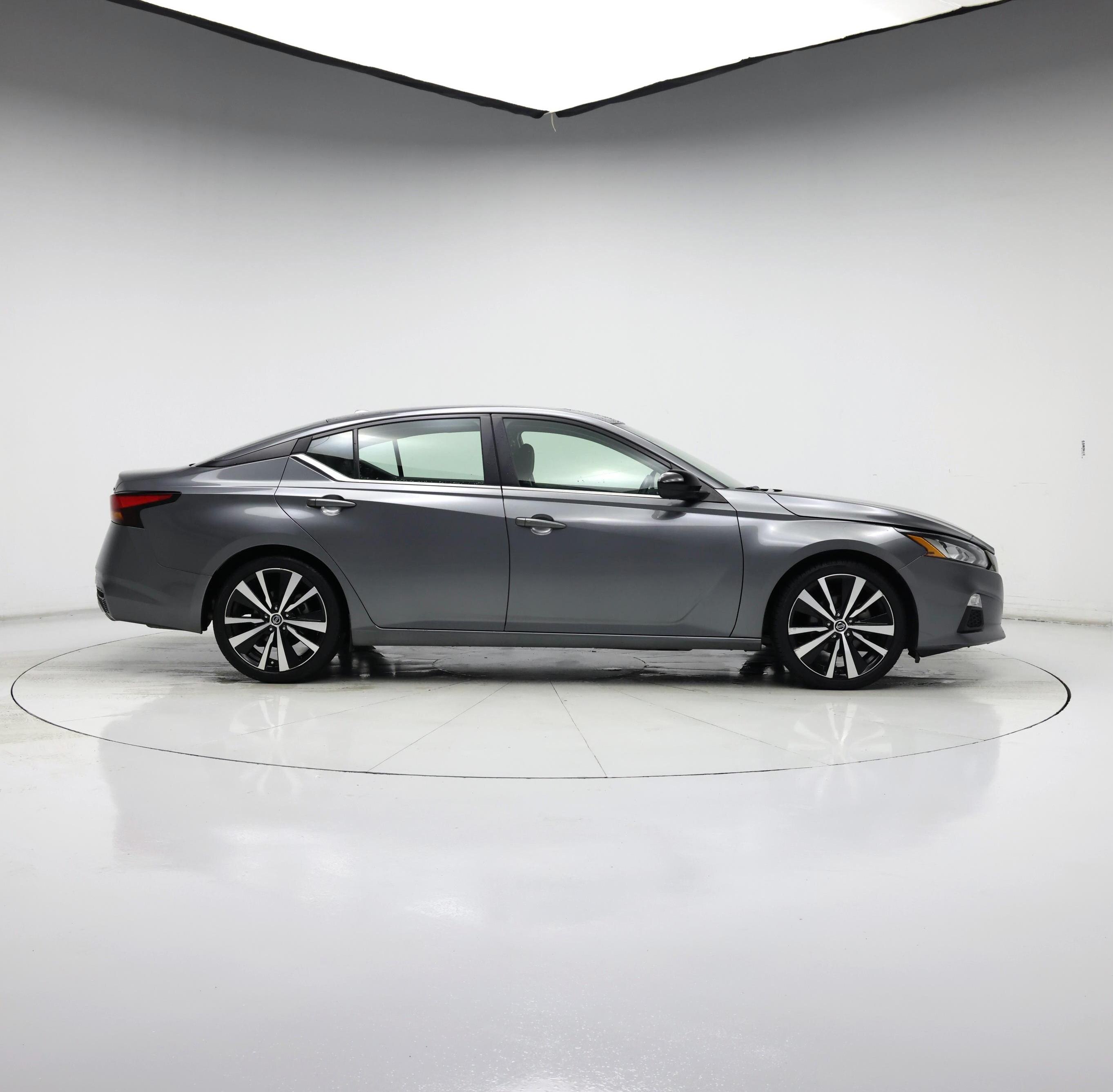 Thumbnail: 2022 Nissan Altima - 7