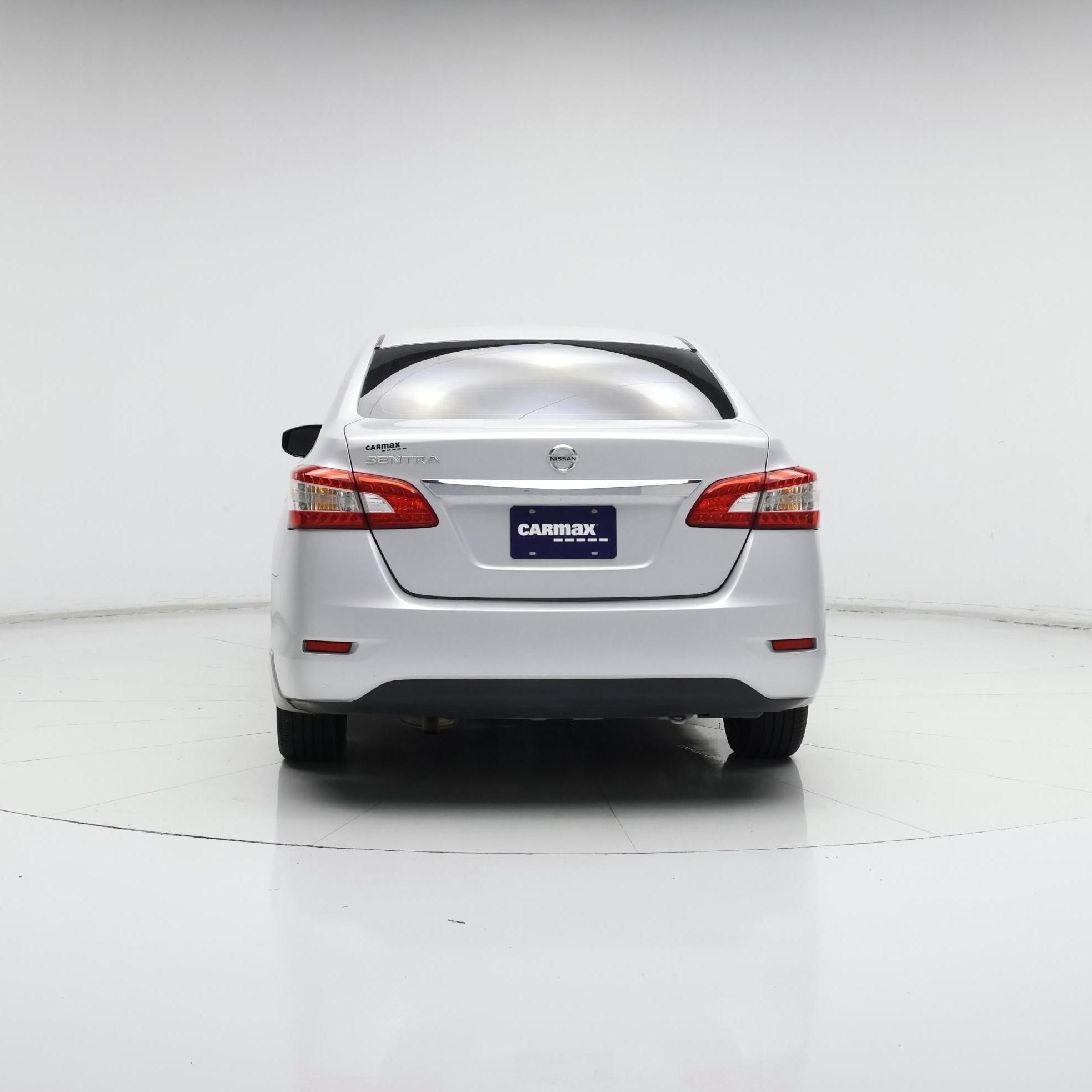 Thumbnail: 2015 Nissan Sentra - 6