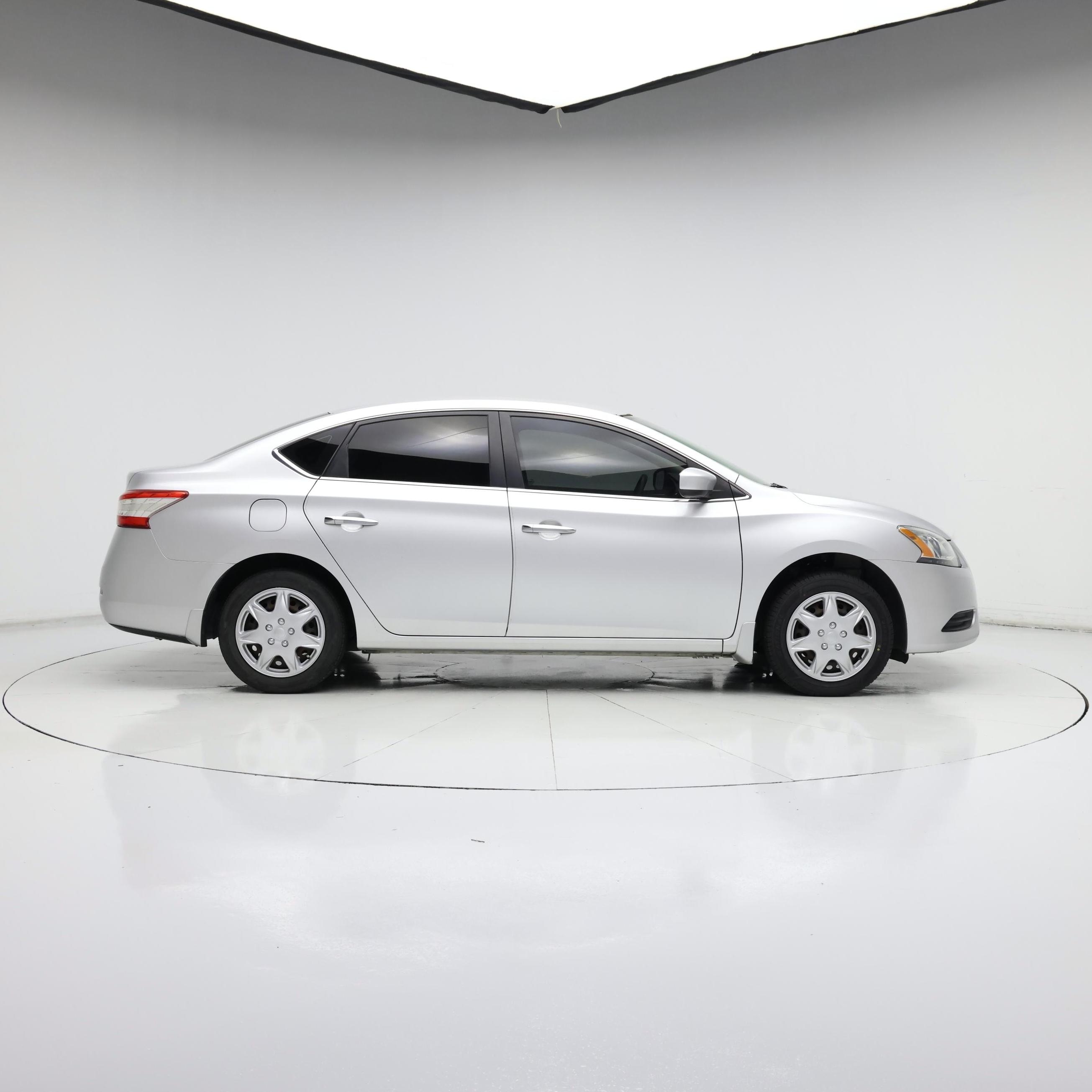 Thumbnail: 2015 Nissan Sentra - 7