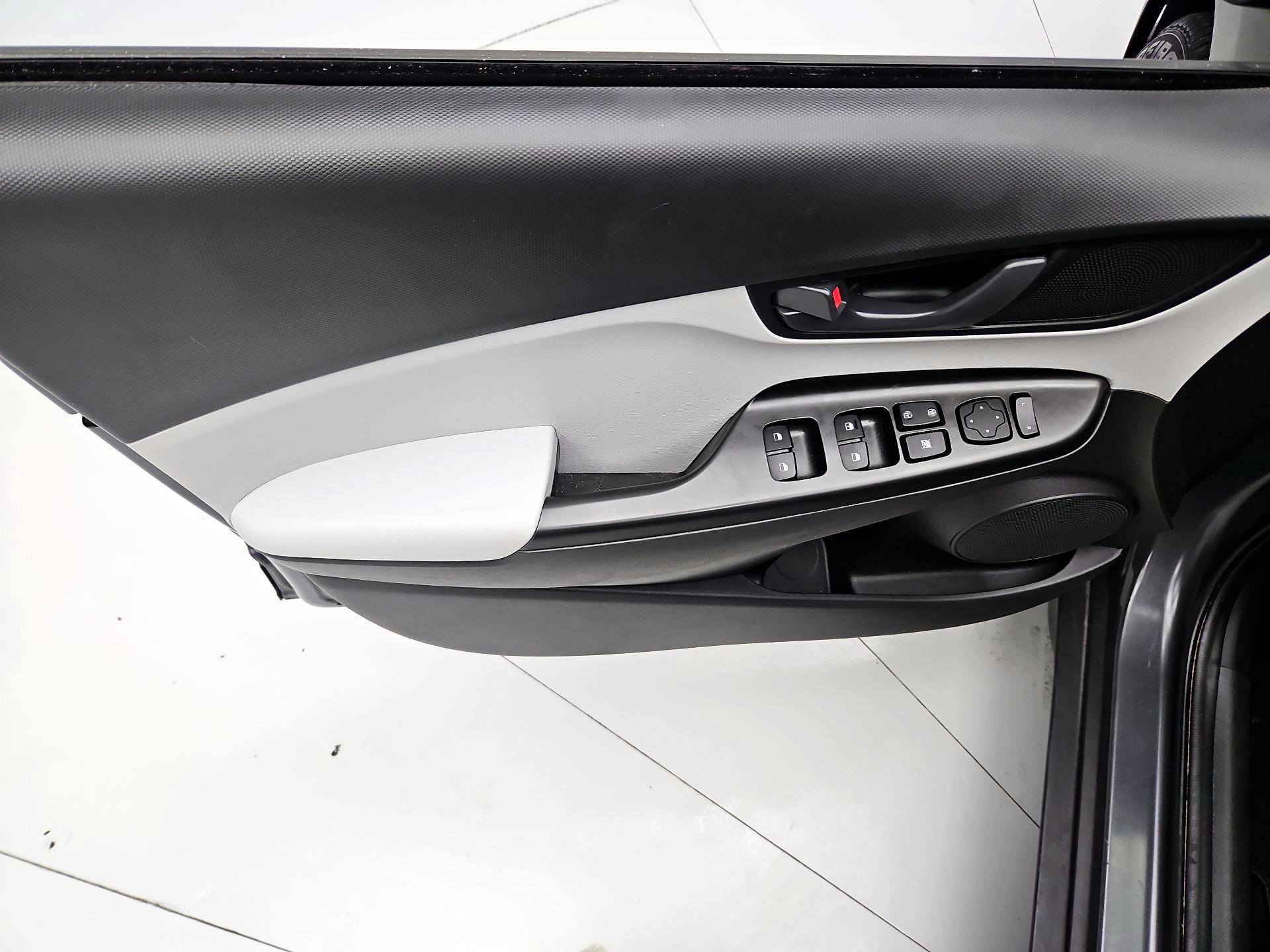 Thumbnail: 2023 Hyundai Kona - 12