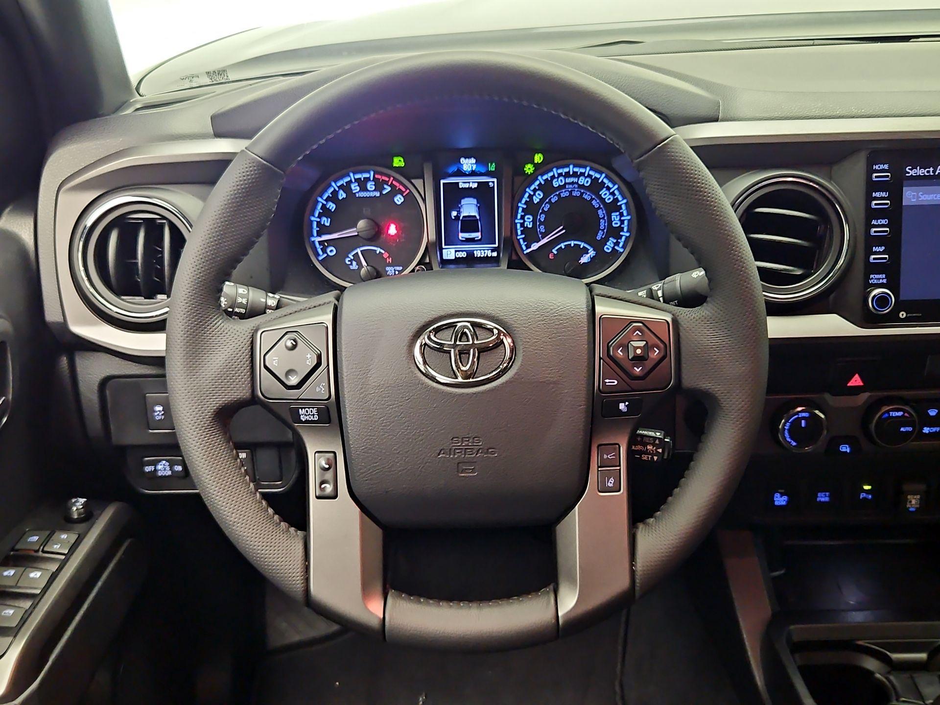 Thumbnail: 2023 Toyota Tacoma - 10
