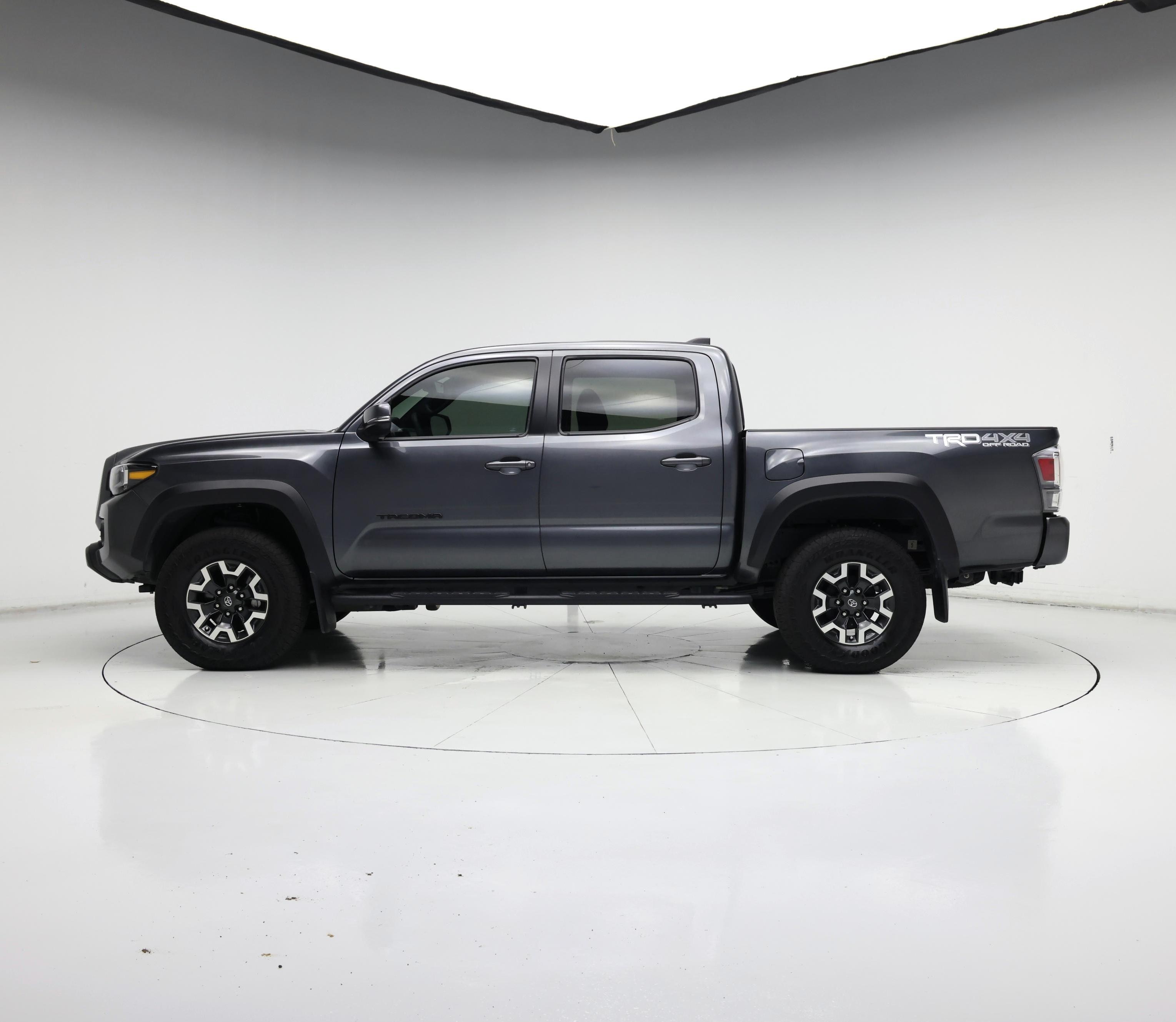 Thumbnail: 2023 Toyota Tacoma - 3