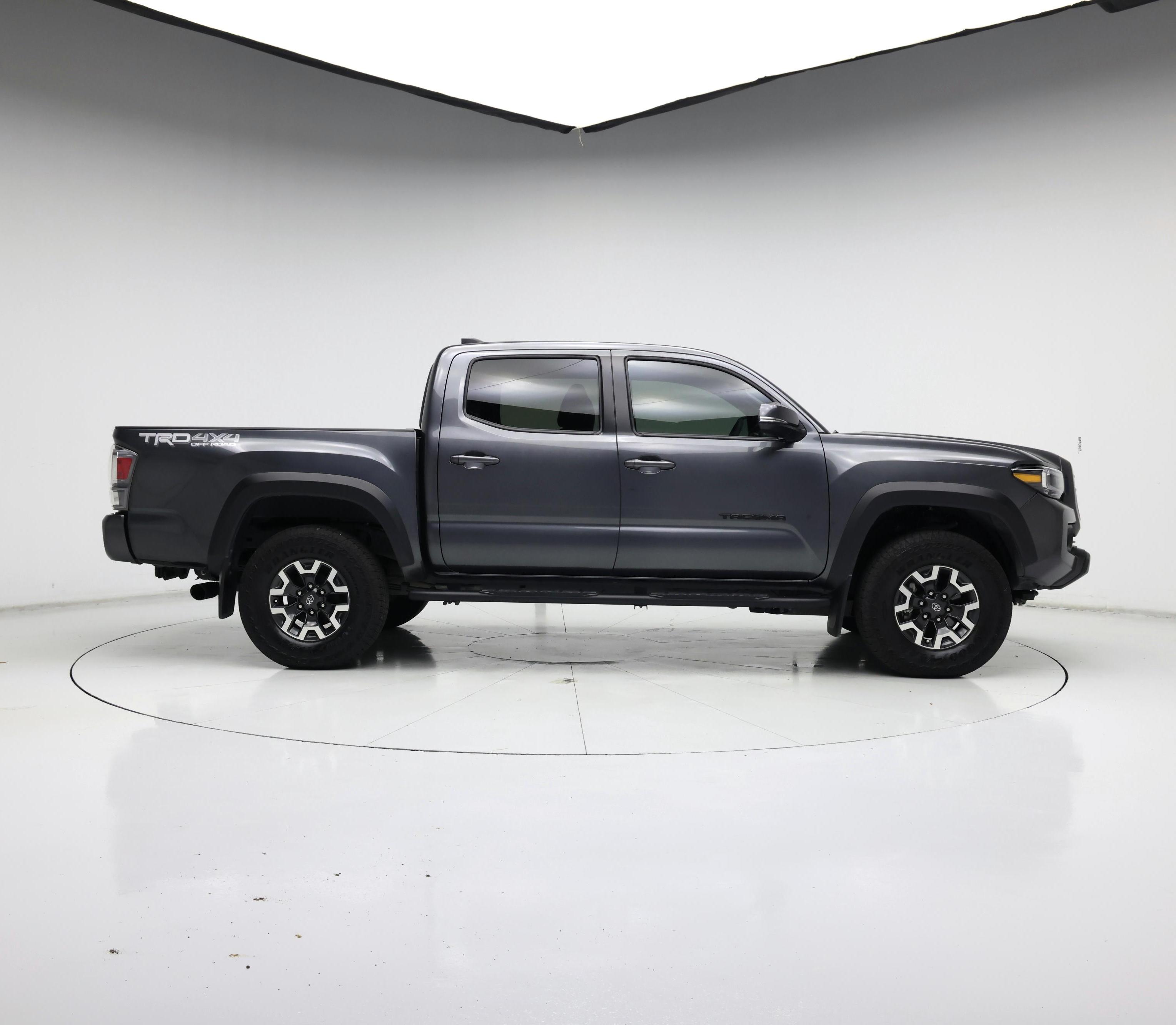 Thumbnail: 2023 Toyota Tacoma - 7