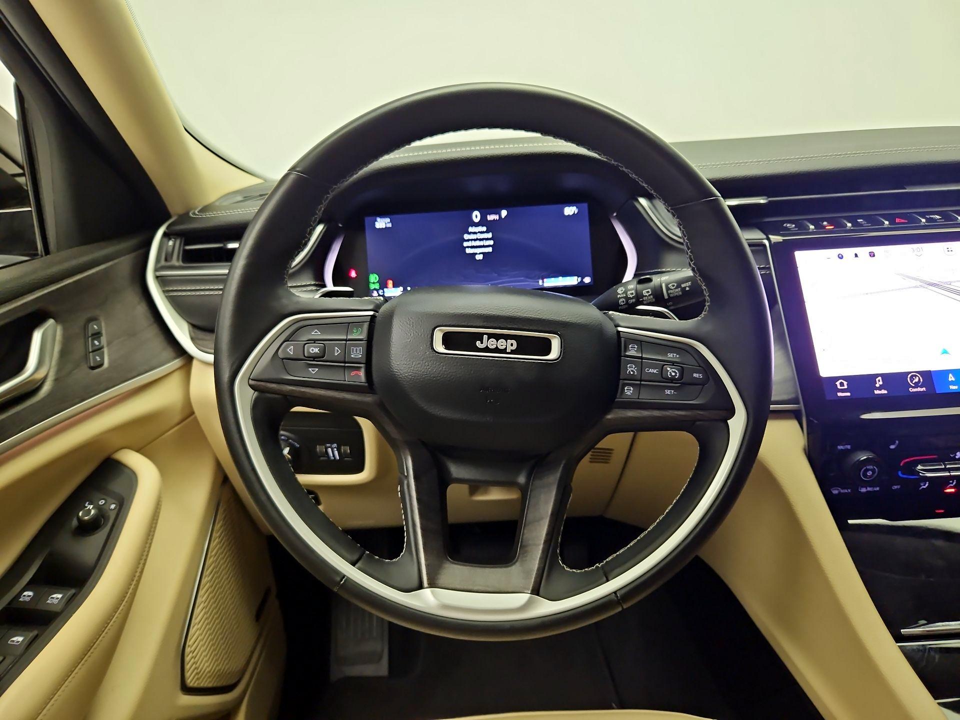 Thumbnail: 2022 Jeep Grand Cherokee - 10
