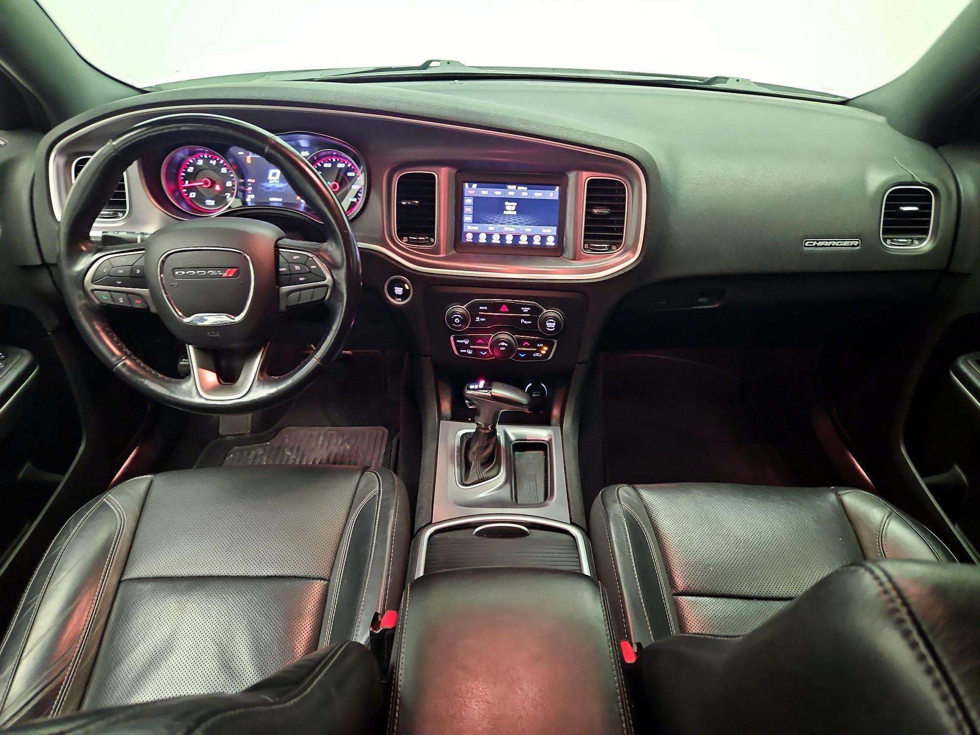 Thumbnail: 2019 Dodge Charger - 9