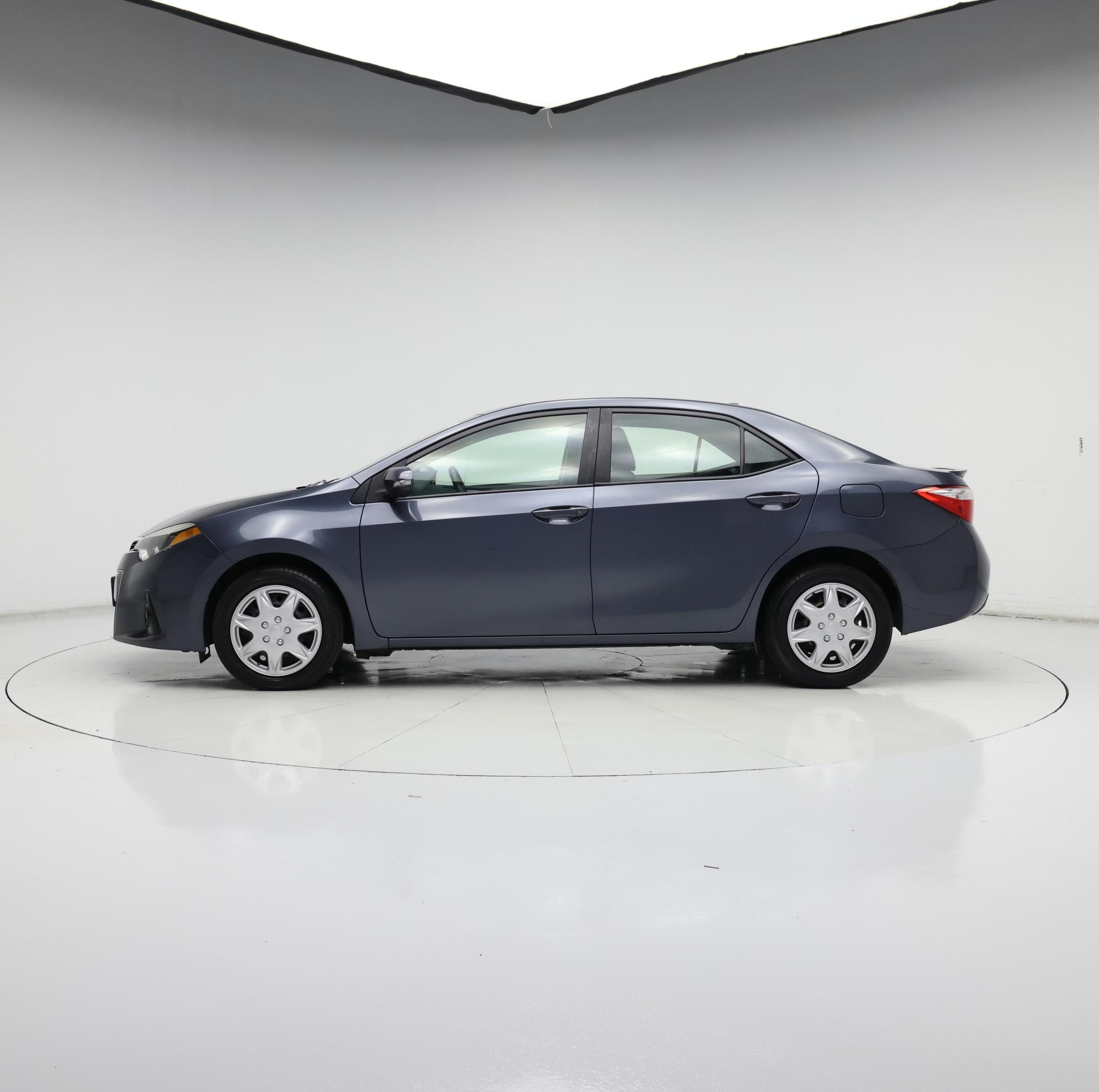 Thumbnail: 2016 Toyota Corolla - 3