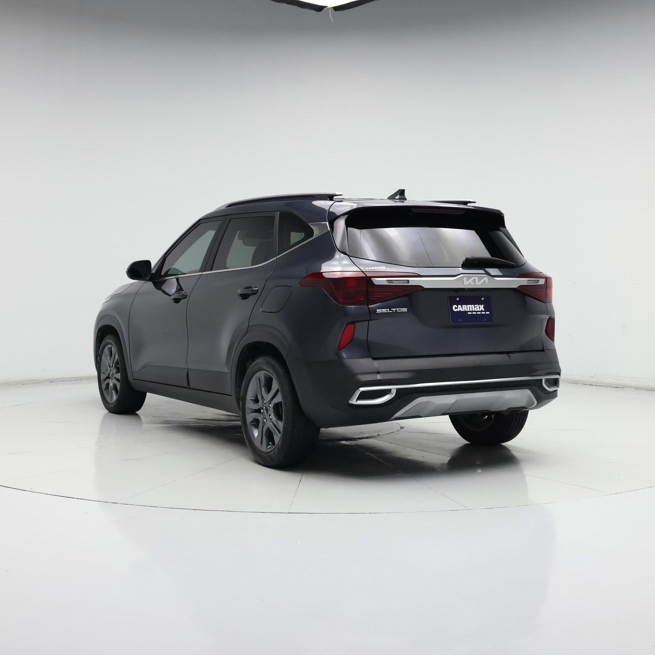 Thumbnail: 2022 Kia Seltos - 2