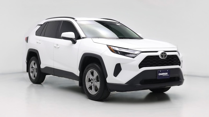 2022 Toyota RAV4 XLE Hero Image