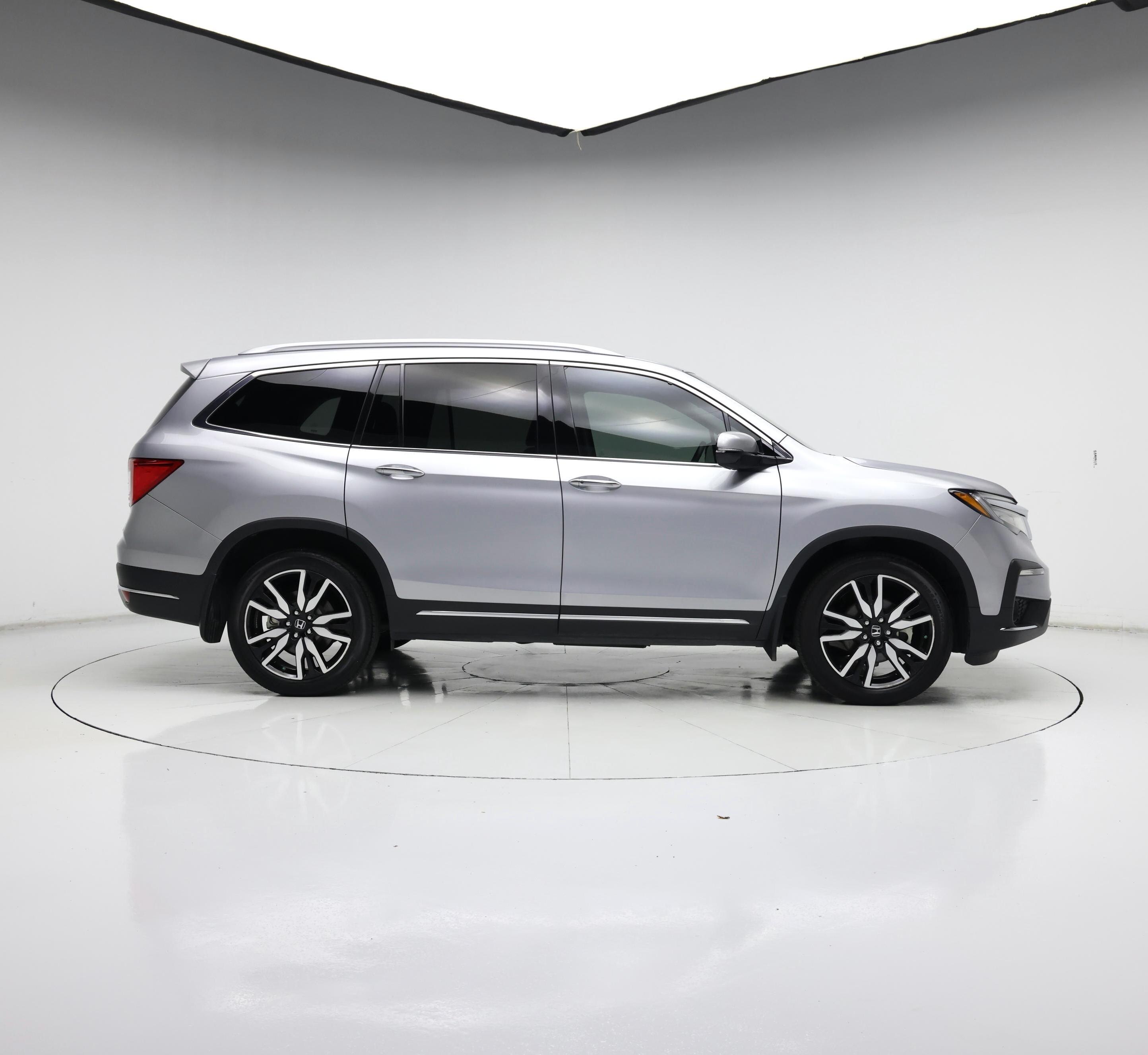 Thumbnail: 2019 Honda Pilot - 7