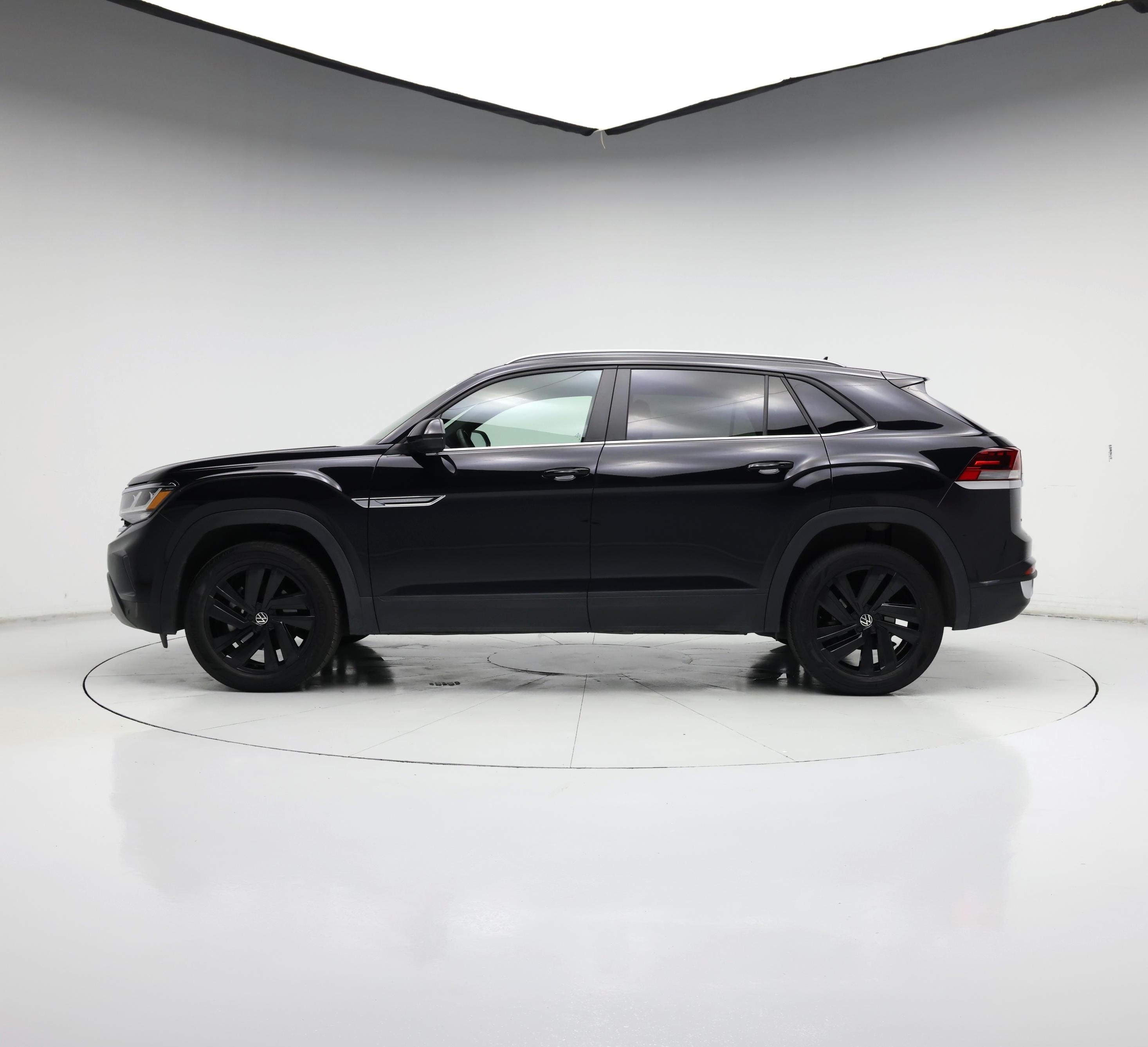 Thumbnail: 2023 Volkswagen Atlas - 3