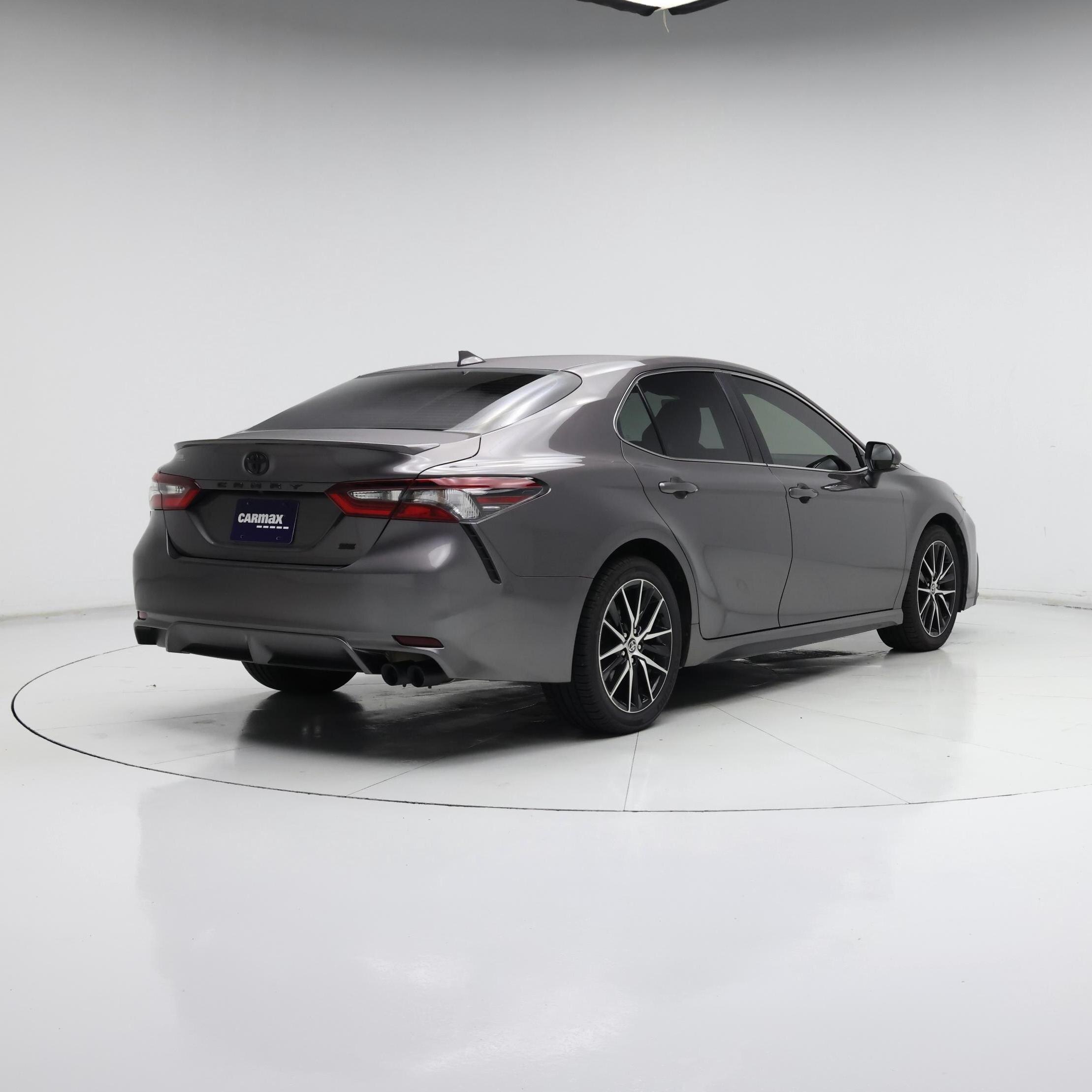 Thumbnail: 2022 Toyota Camry - 8