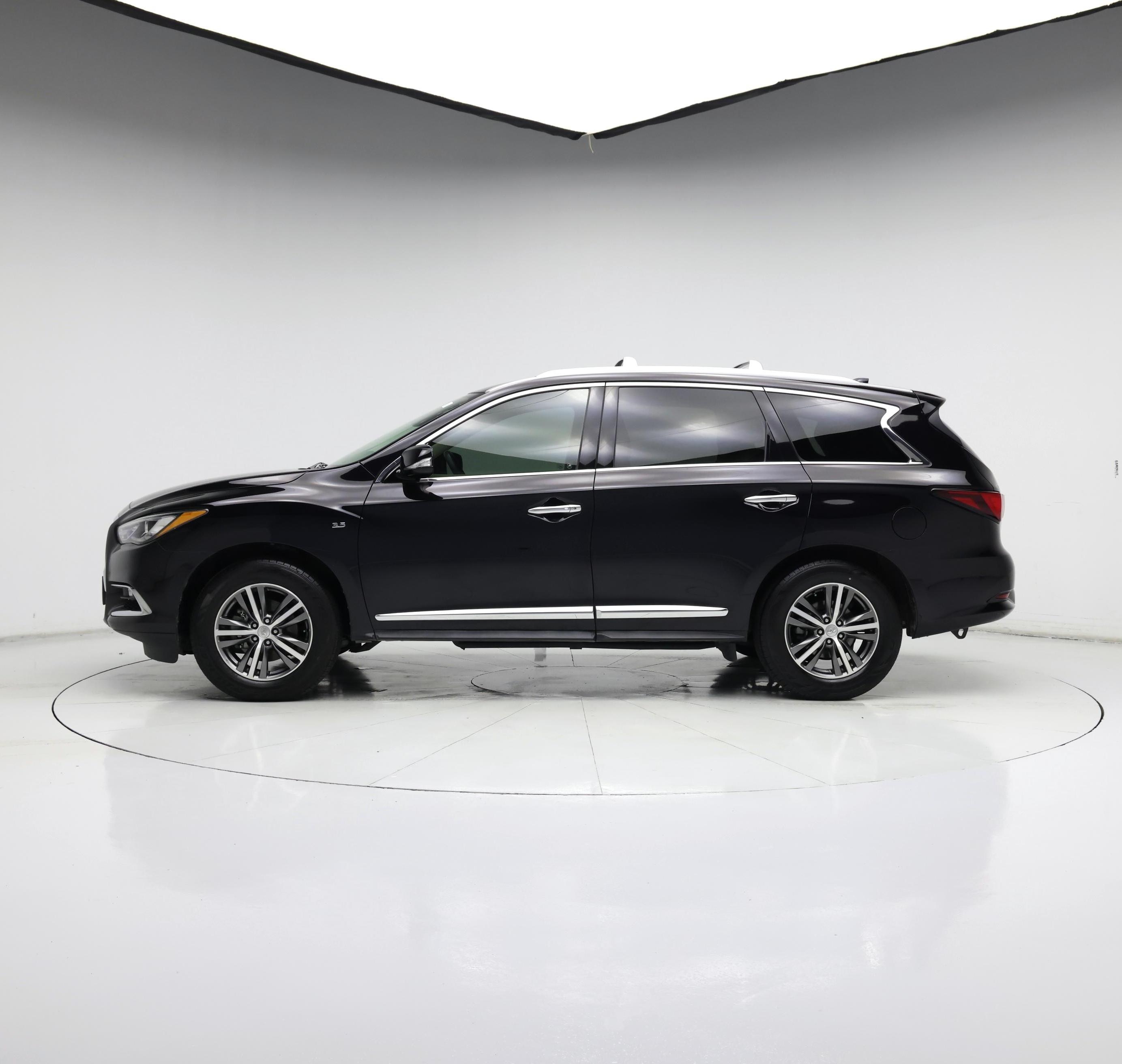 Thumbnail: 2020 INFINITI QX60 - 3