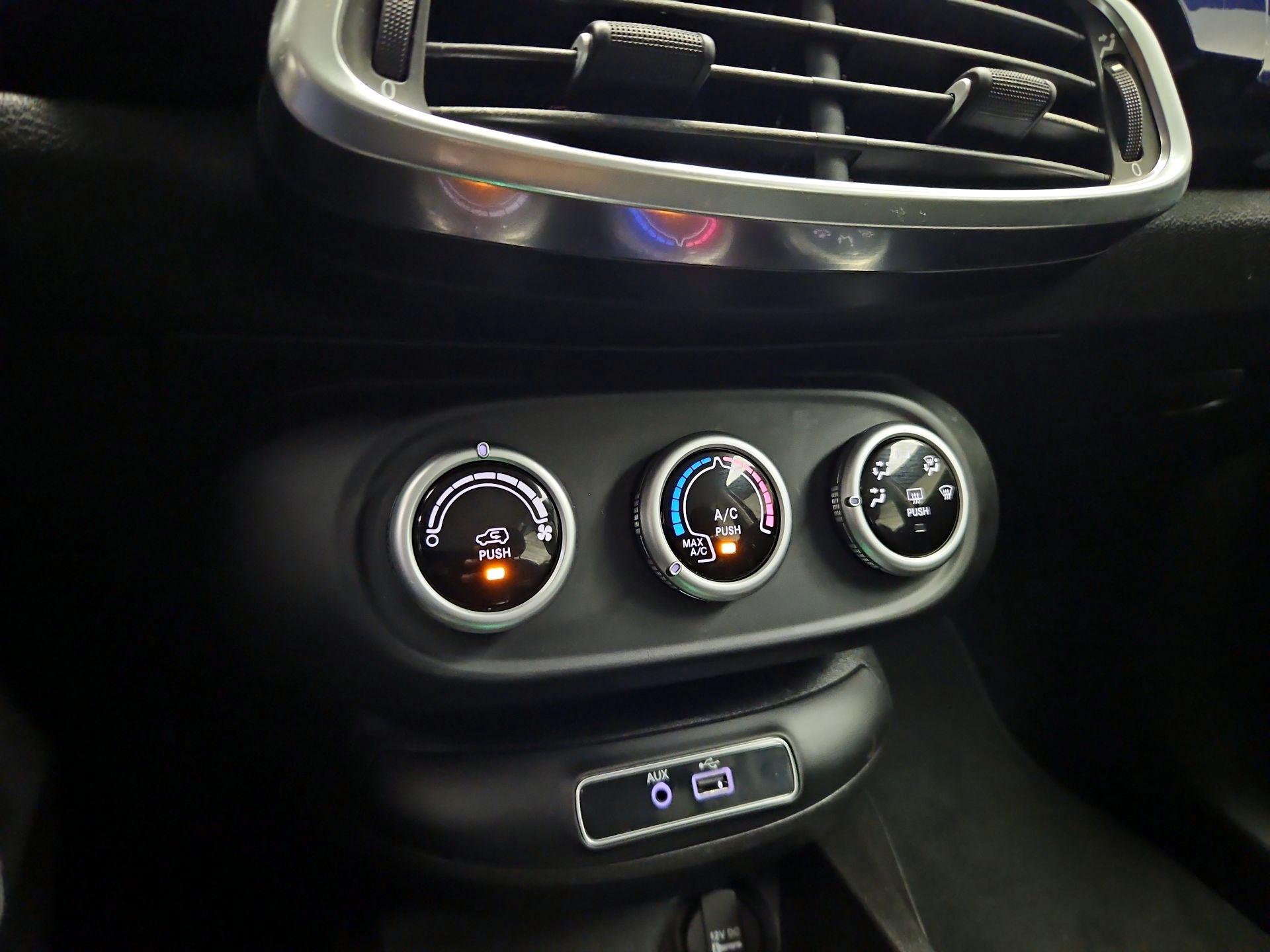 Thumbnail: 2017 Fiat 500X - 14