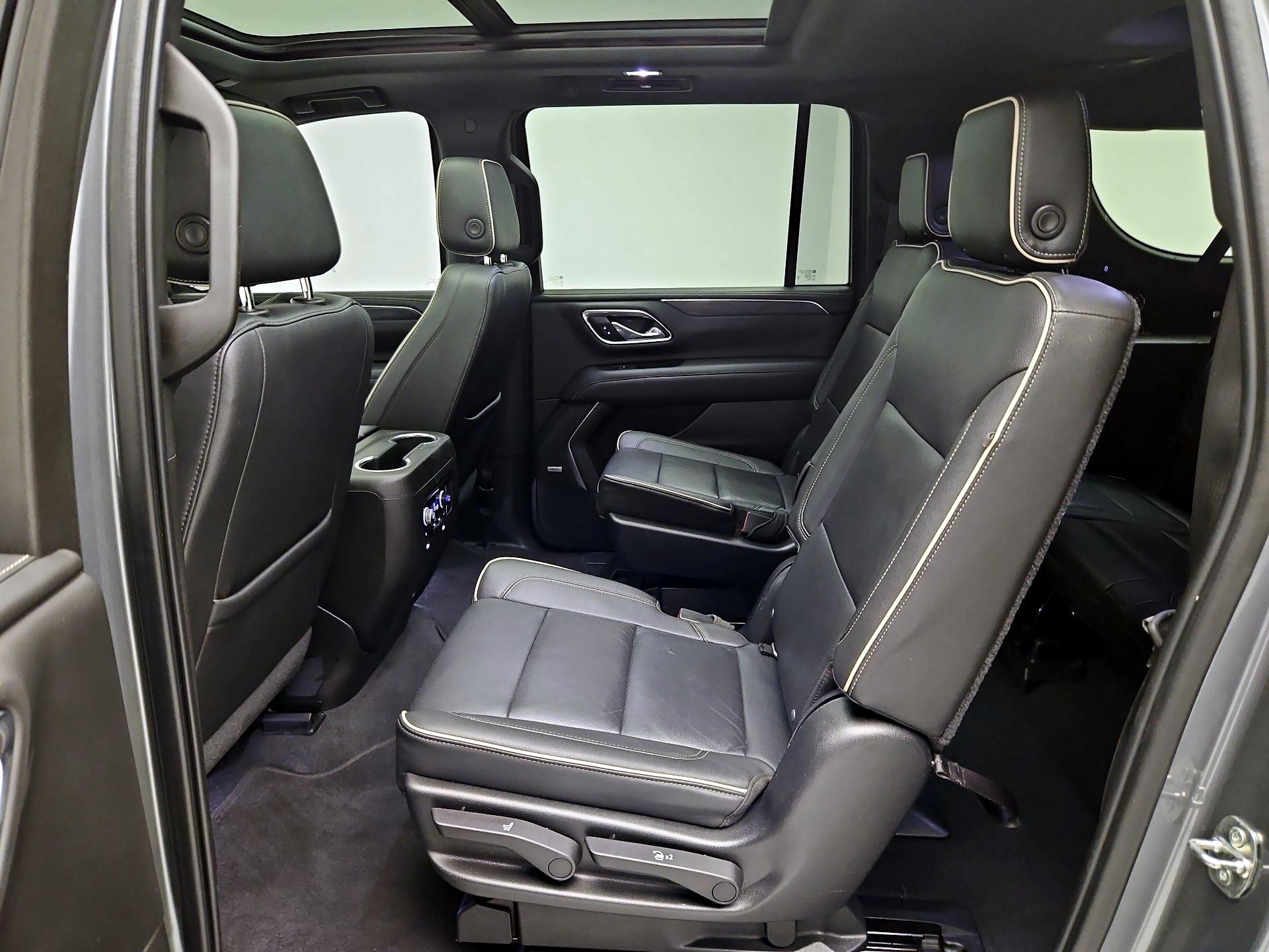 Thumbnail: 2021 GMC Yukon XL - 20