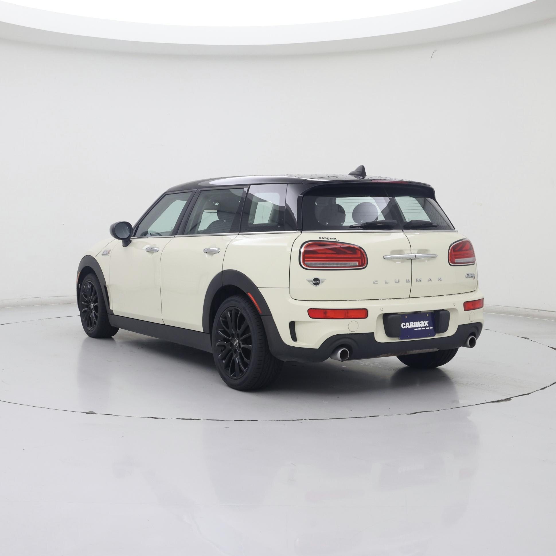 Thumbnail: 2020 MINI Cooper Clubman - 2