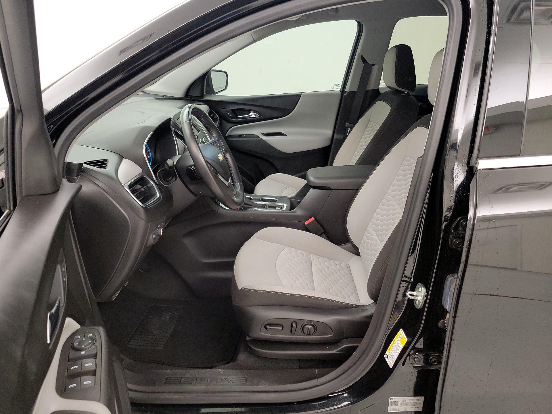 Thumbnail: 2020 Chevrolet Equinox - 11