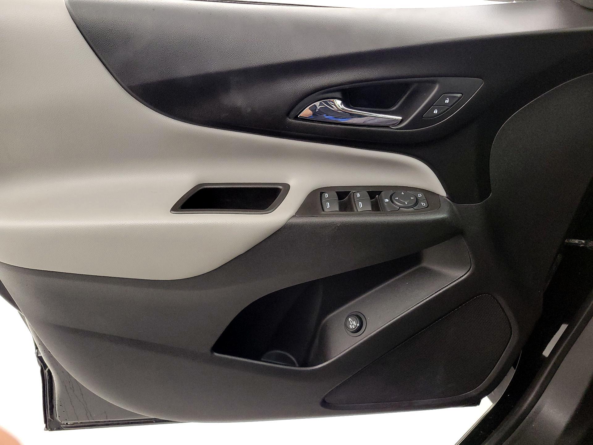 Thumbnail: 2020 Chevrolet Equinox - 12