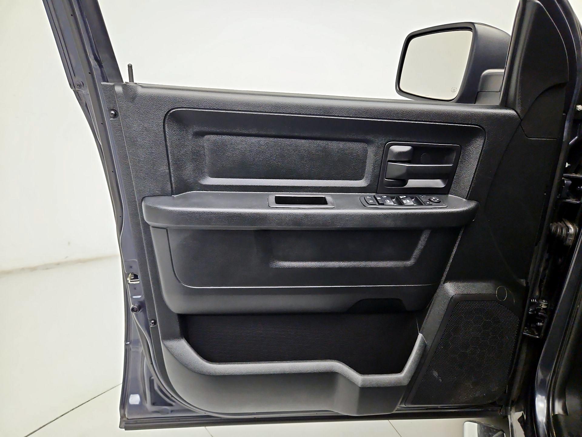 Thumbnail: 2017 RAM 1500 - 12