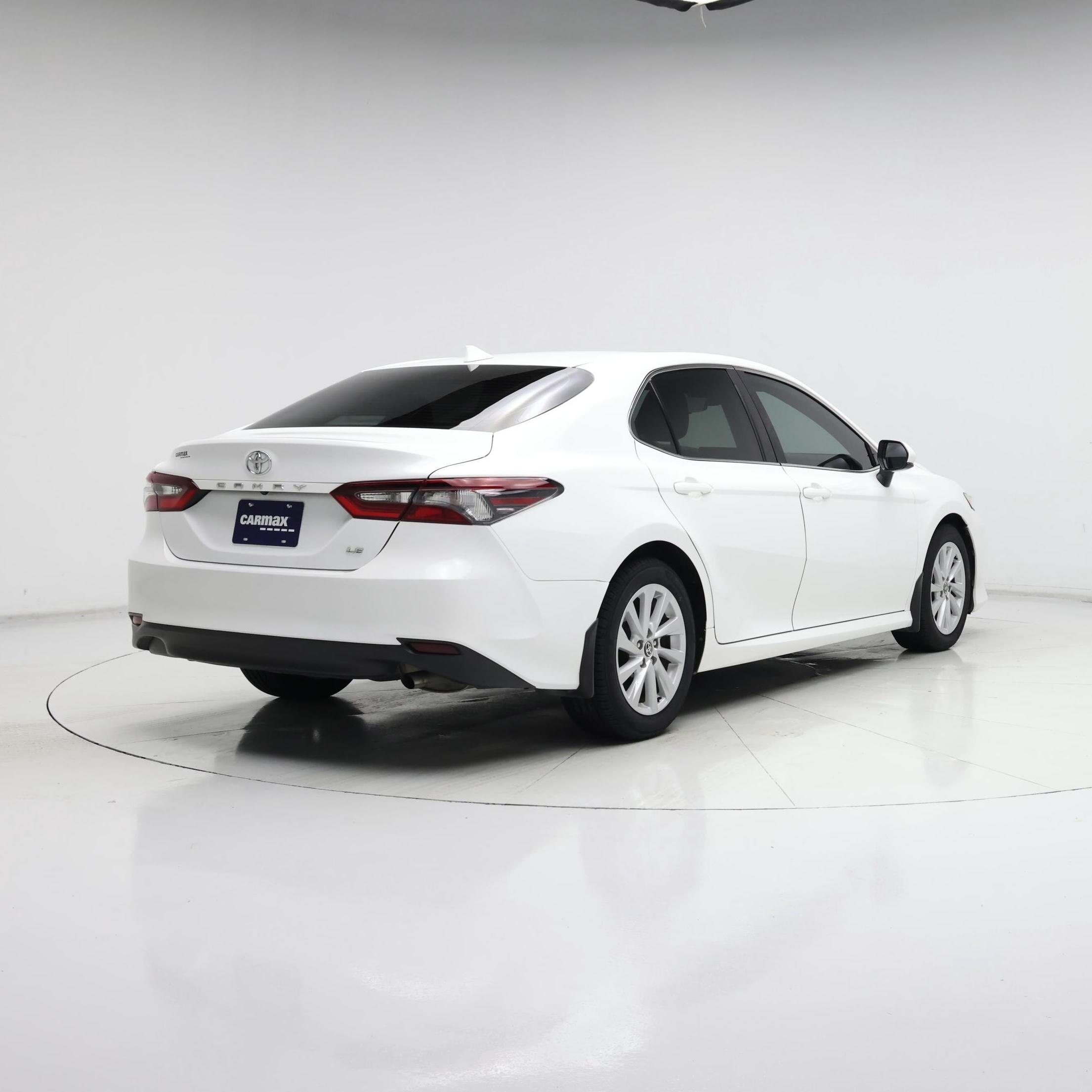 Thumbnail: 2022 Toyota Camry - 8