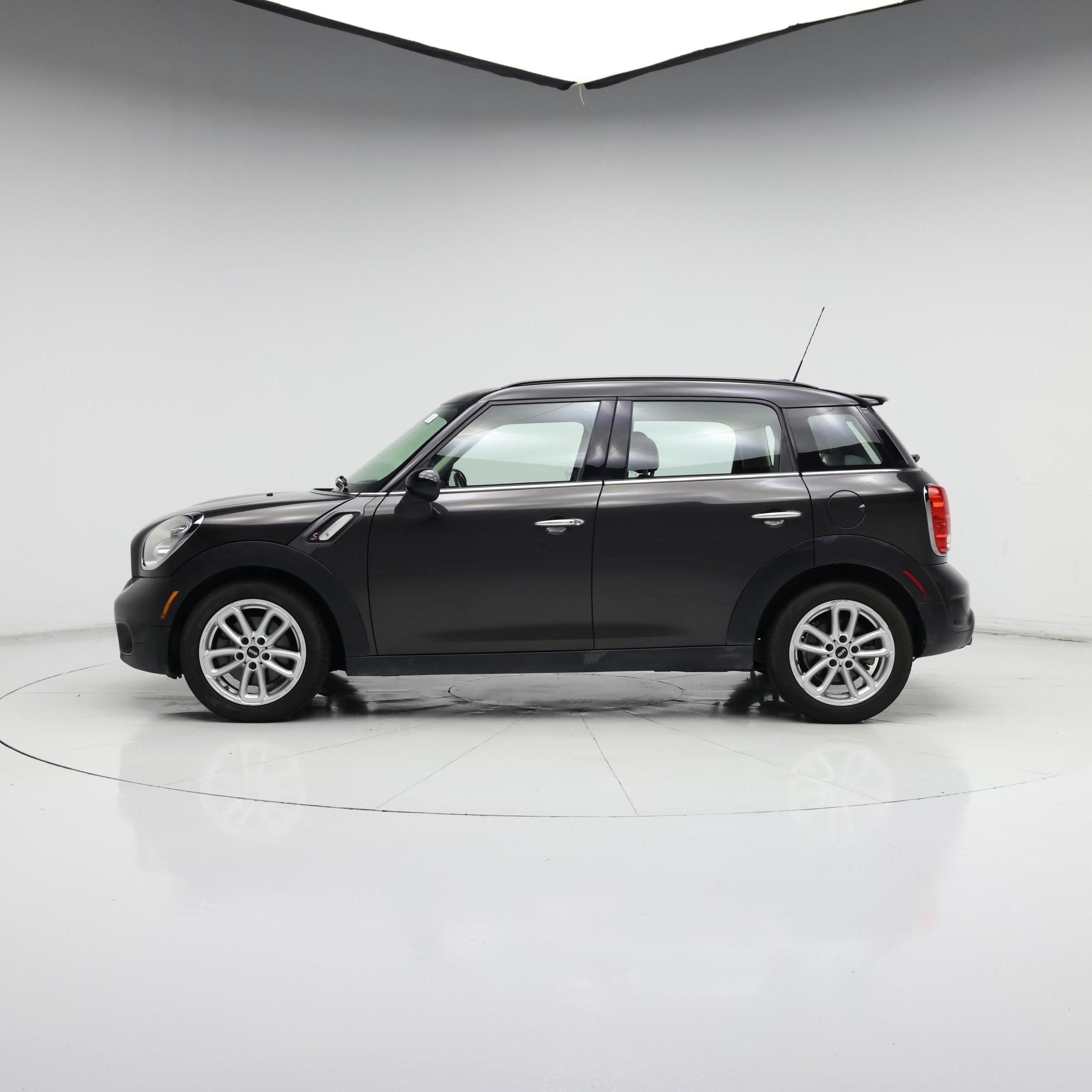 Thumbnail: 2015 MINI Cooper Countryman - 3