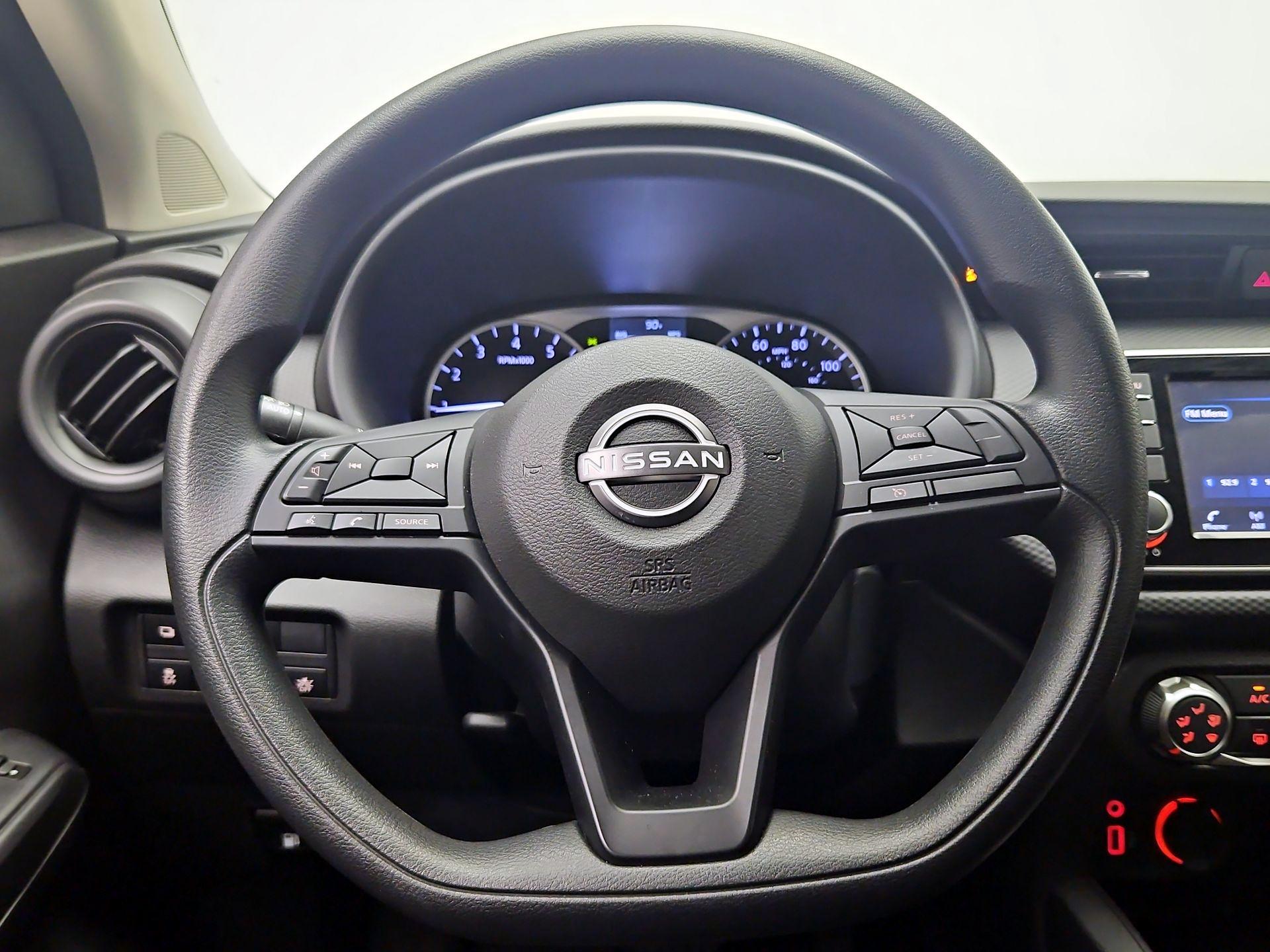 Thumbnail: 2024 Nissan Kicks - 10