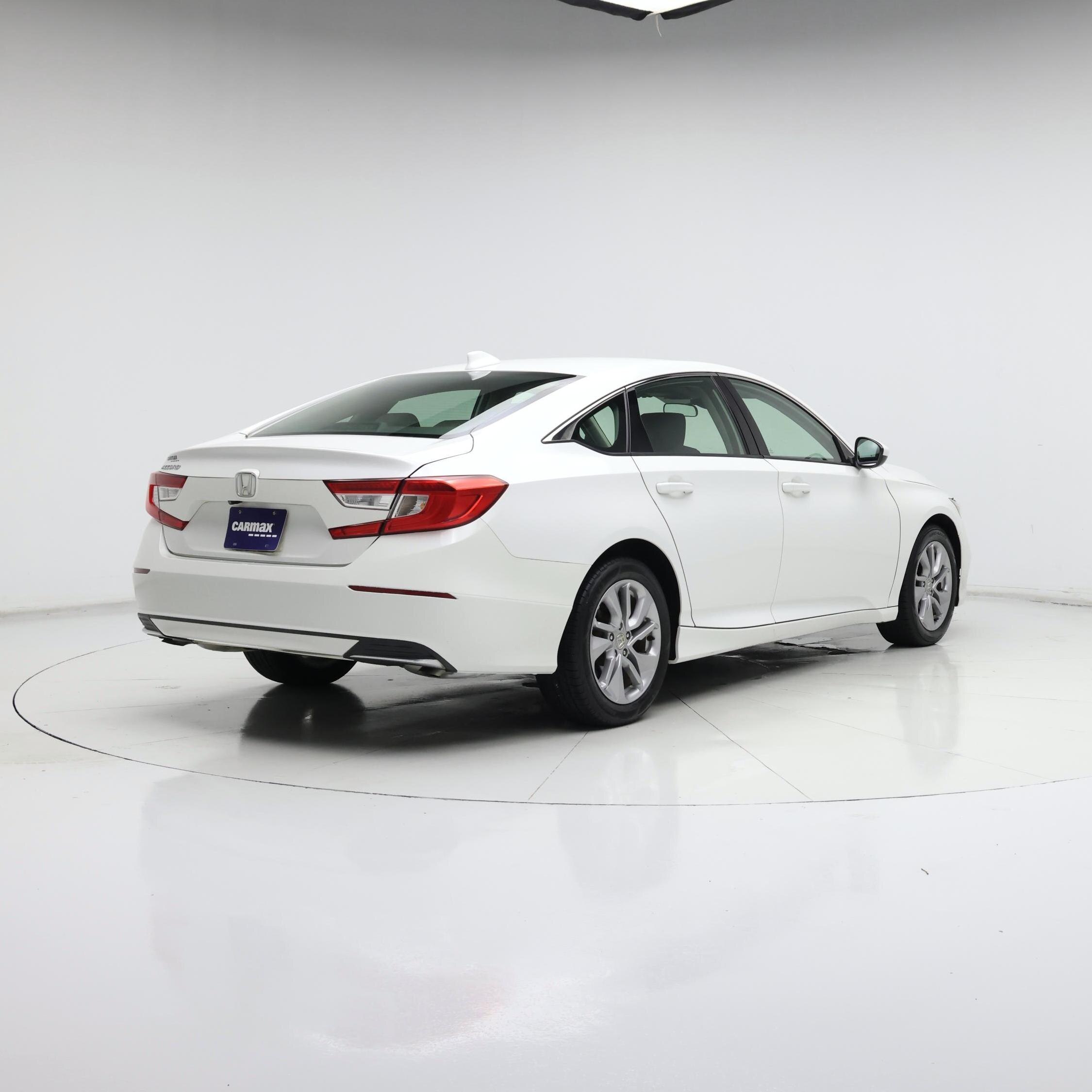 Thumbnail: 2018 Honda Accord - 8