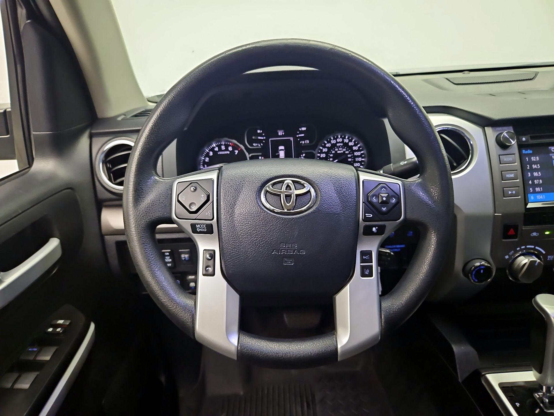 Thumbnail: 2018 Toyota Tundra - 10