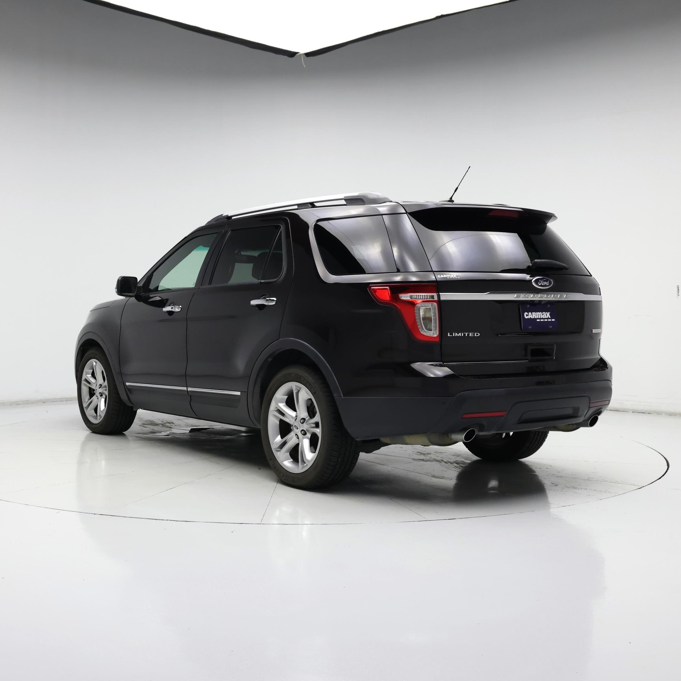 Thumbnail: 2013 Ford Explorer - 2