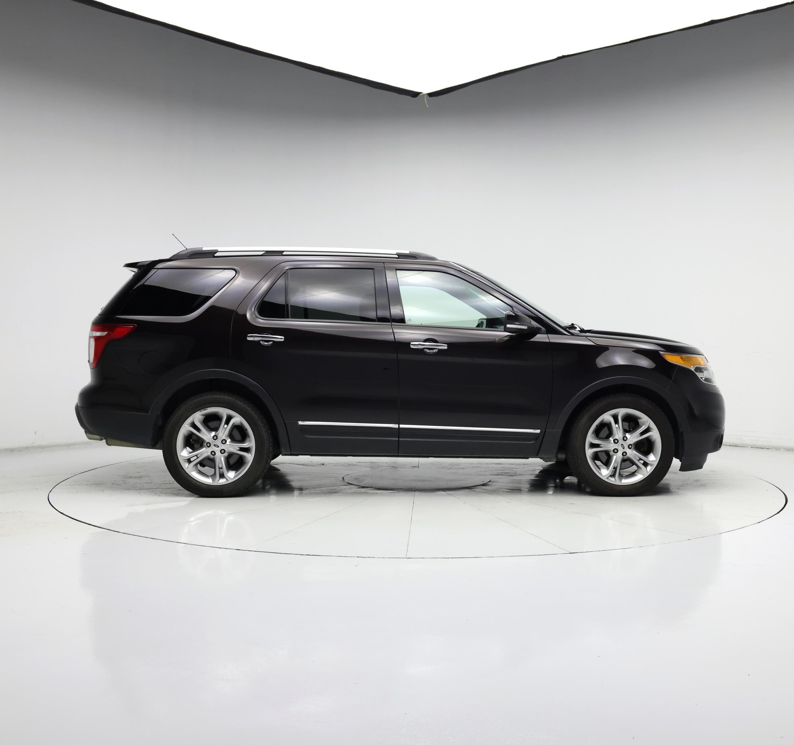 Thumbnail: 2013 Ford Explorer - 7