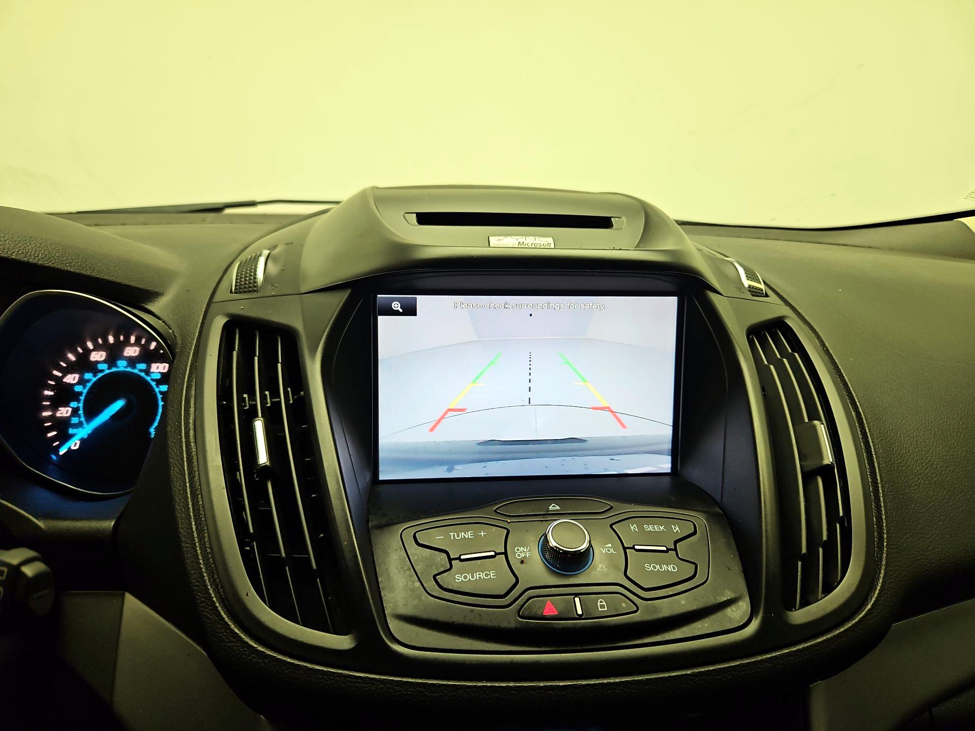 Thumbnail: 2015 Ford Escape - 13