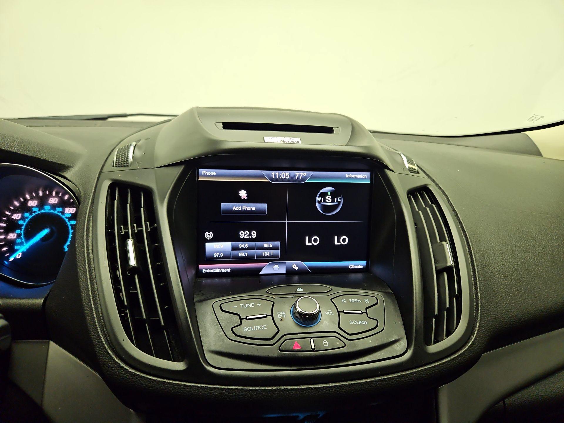 Thumbnail: 2015 Ford Escape - 14
