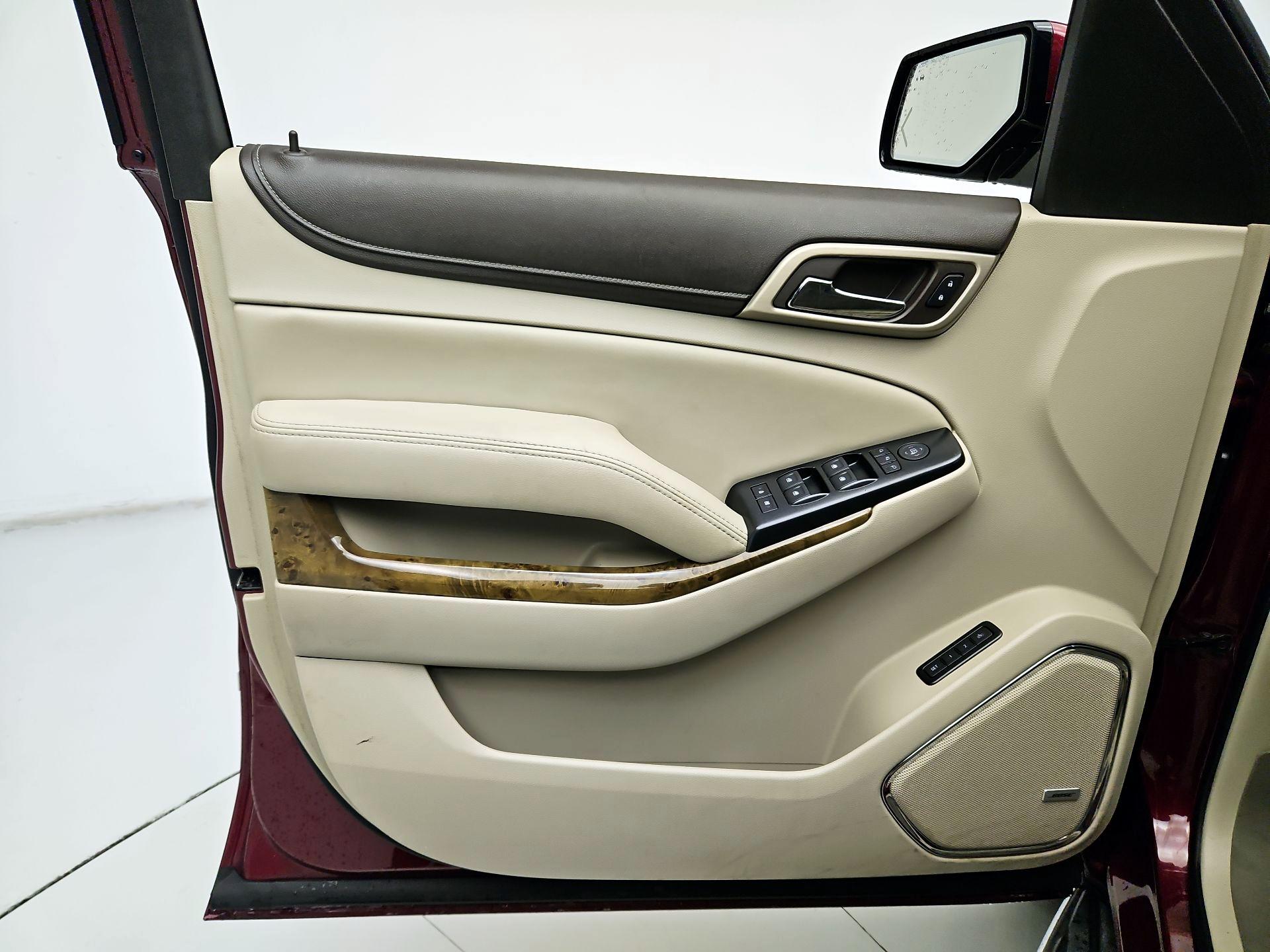 Thumbnail: 2017 GMC Yukon - 12