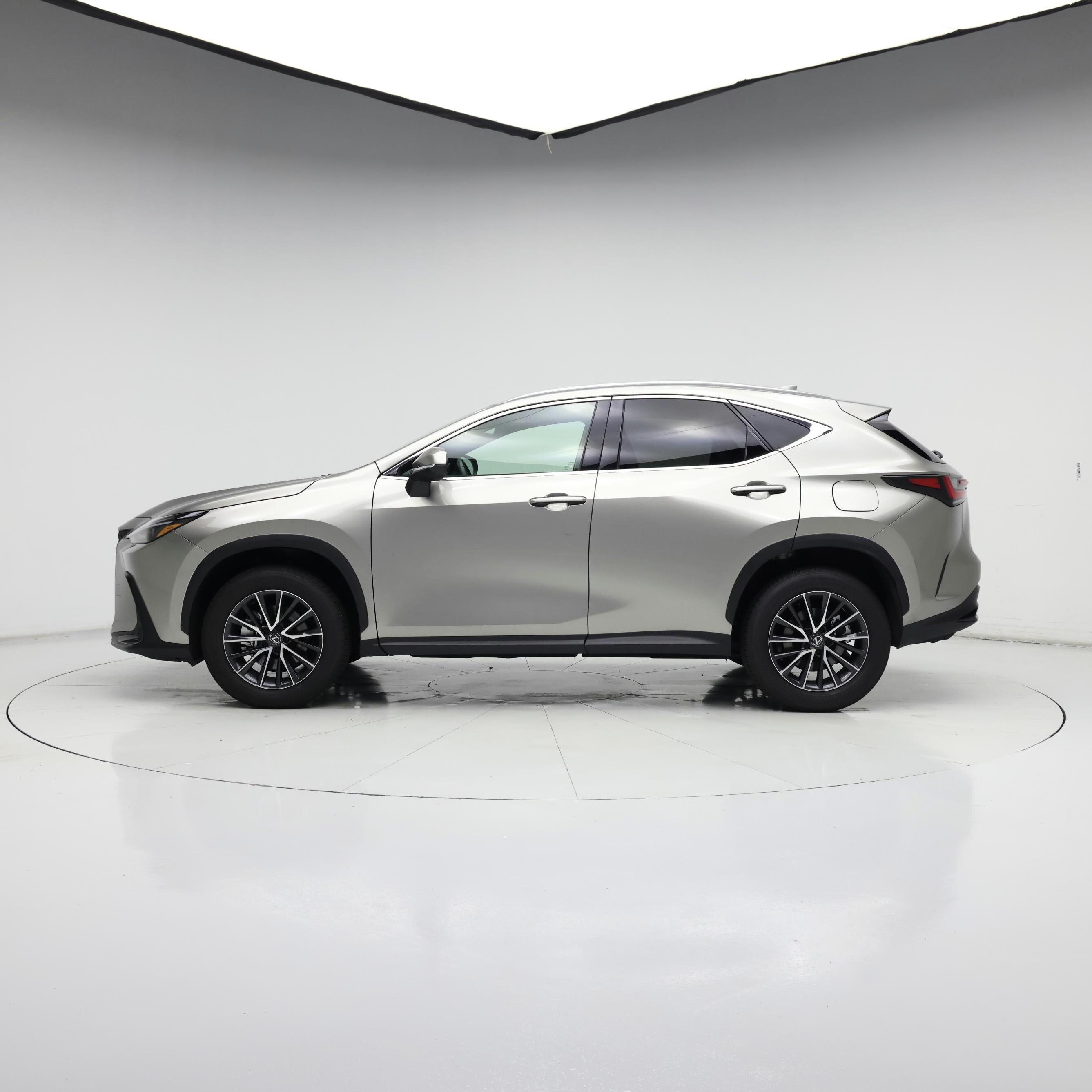 Thumbnail: 2024 Lexus NX - 3
