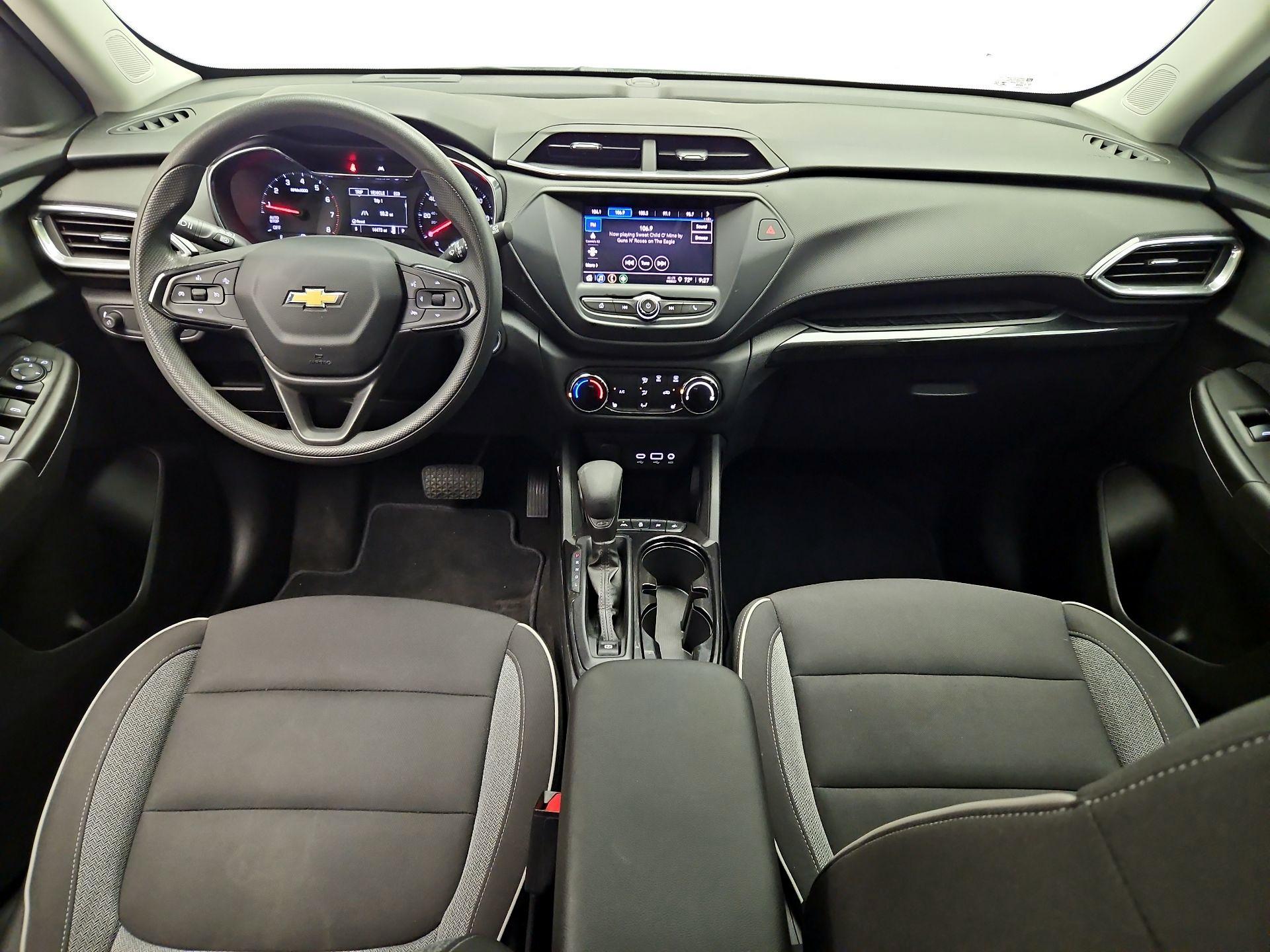 Thumbnail: 2023 Chevrolet TrailBlazer - 9
