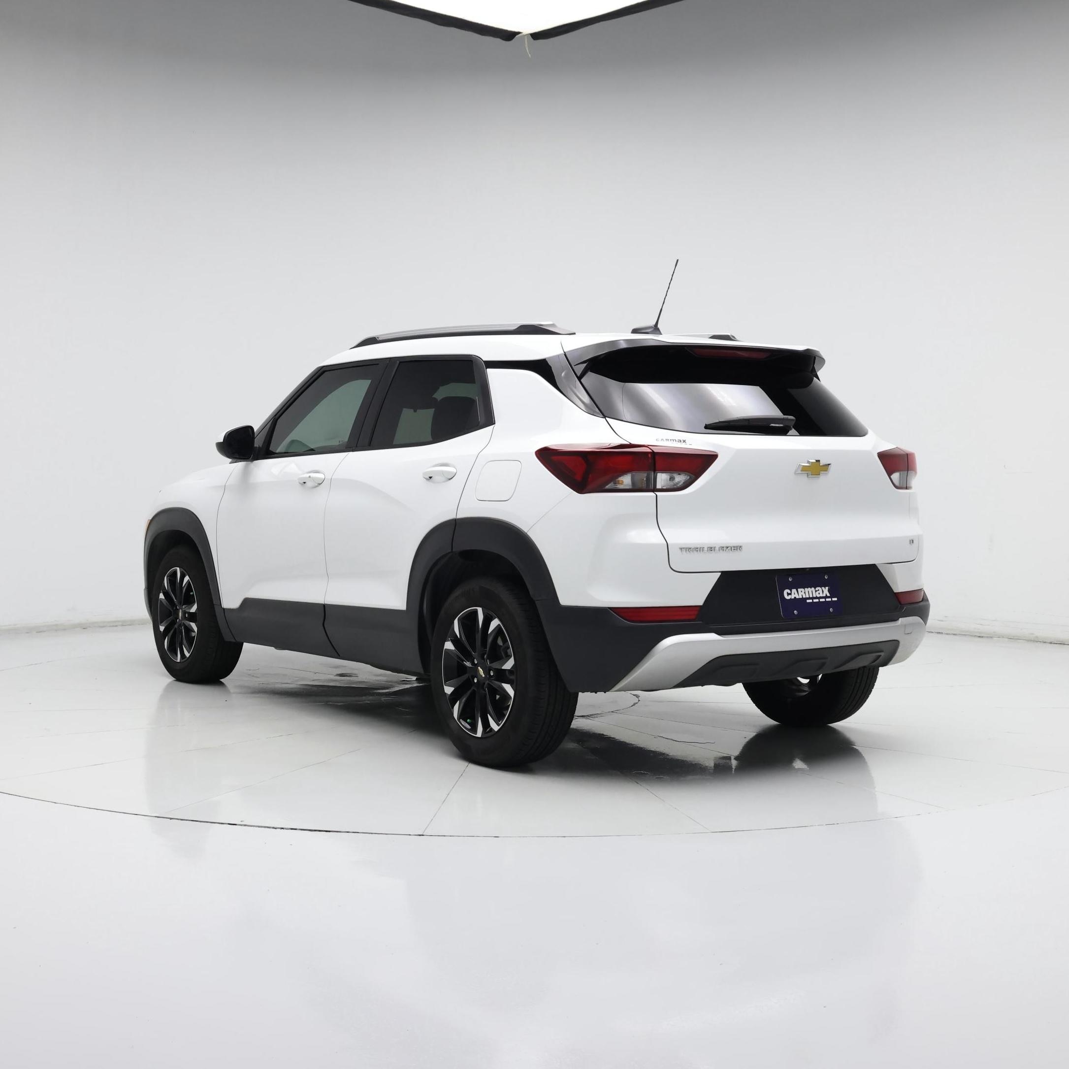 Thumbnail: 2023 Chevrolet TrailBlazer - 2