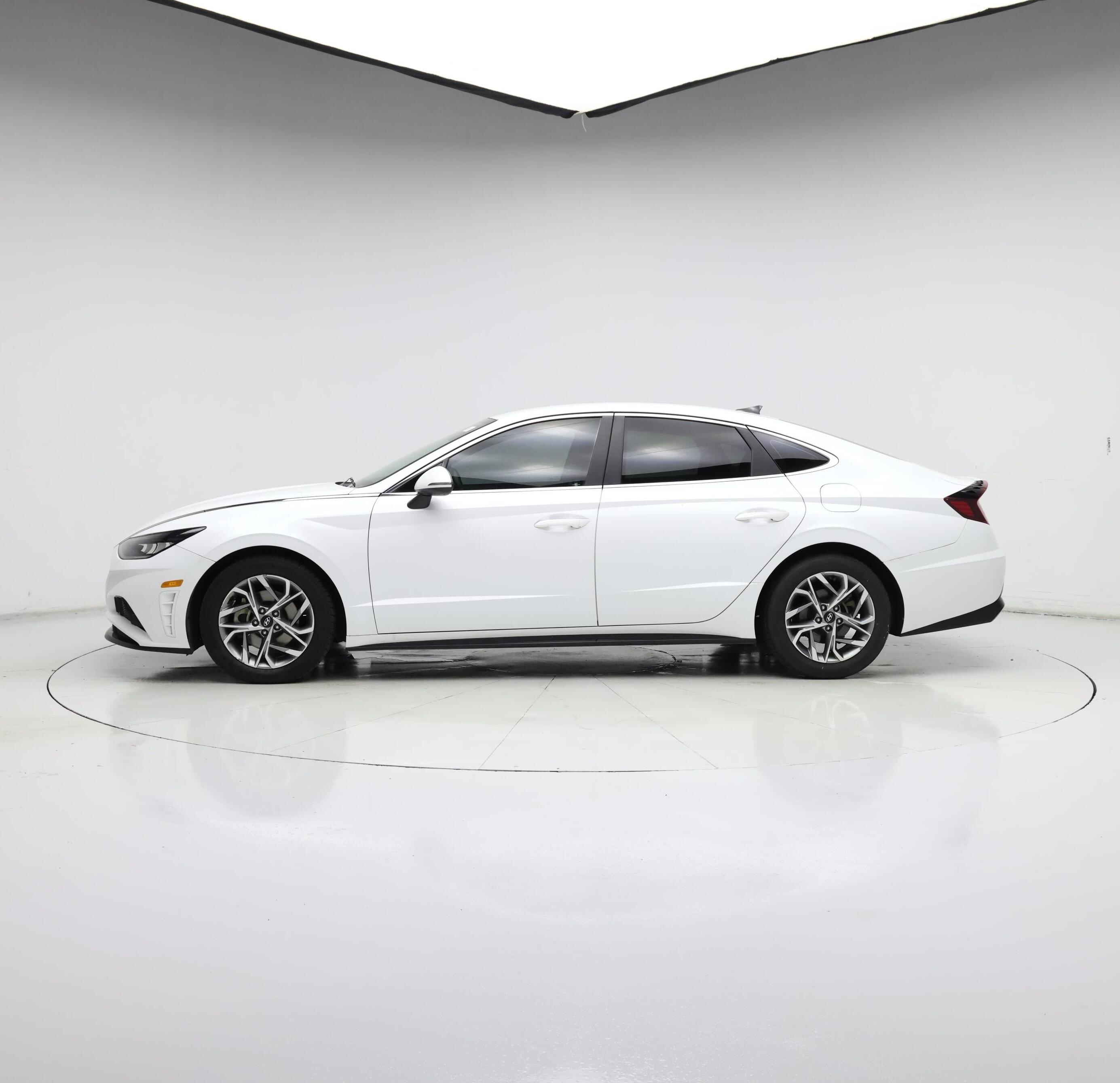 Thumbnail: 2020 Hyundai Sonata - 3