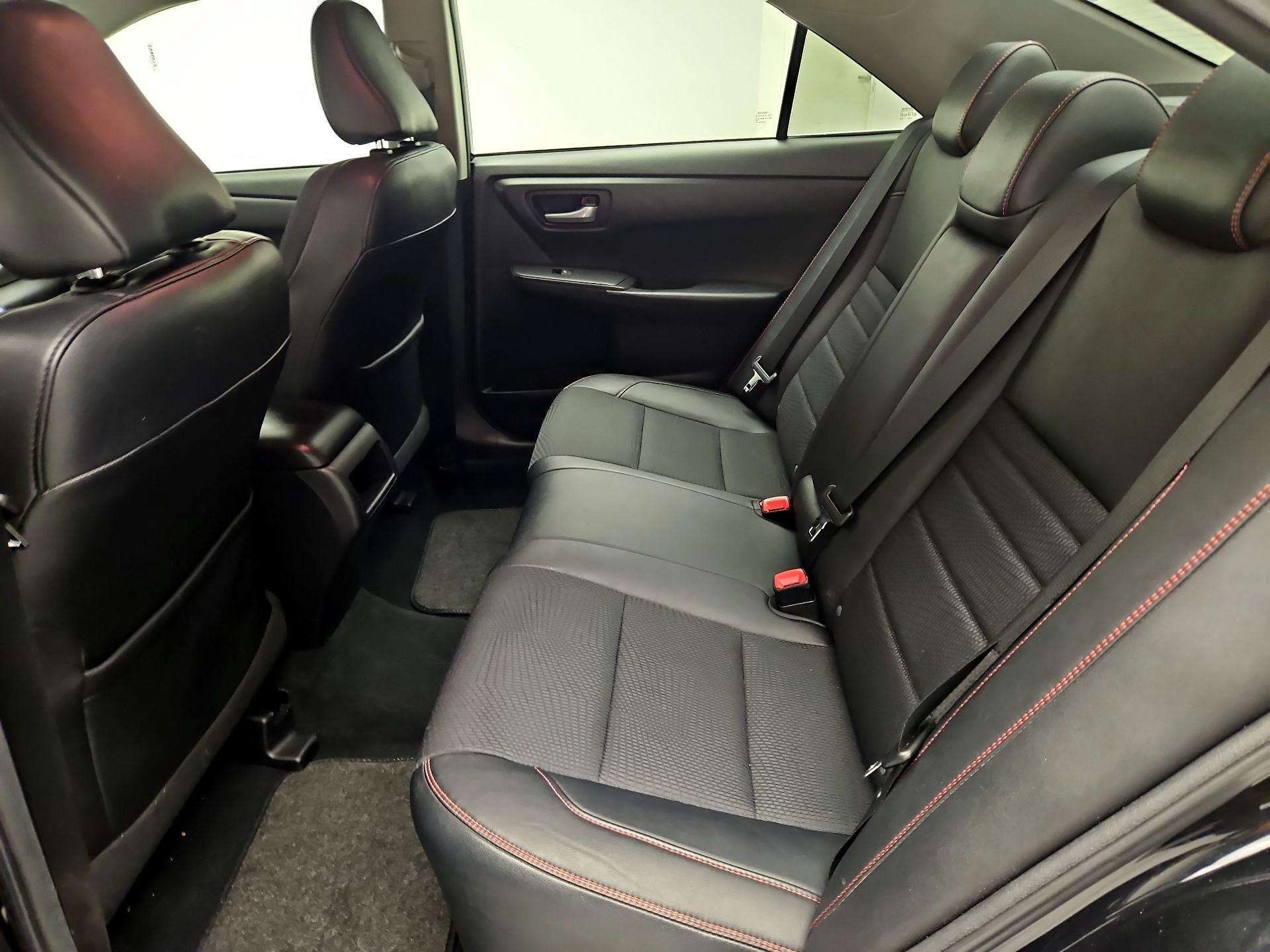 Thumbnail: 2017 Toyota Camry - 19