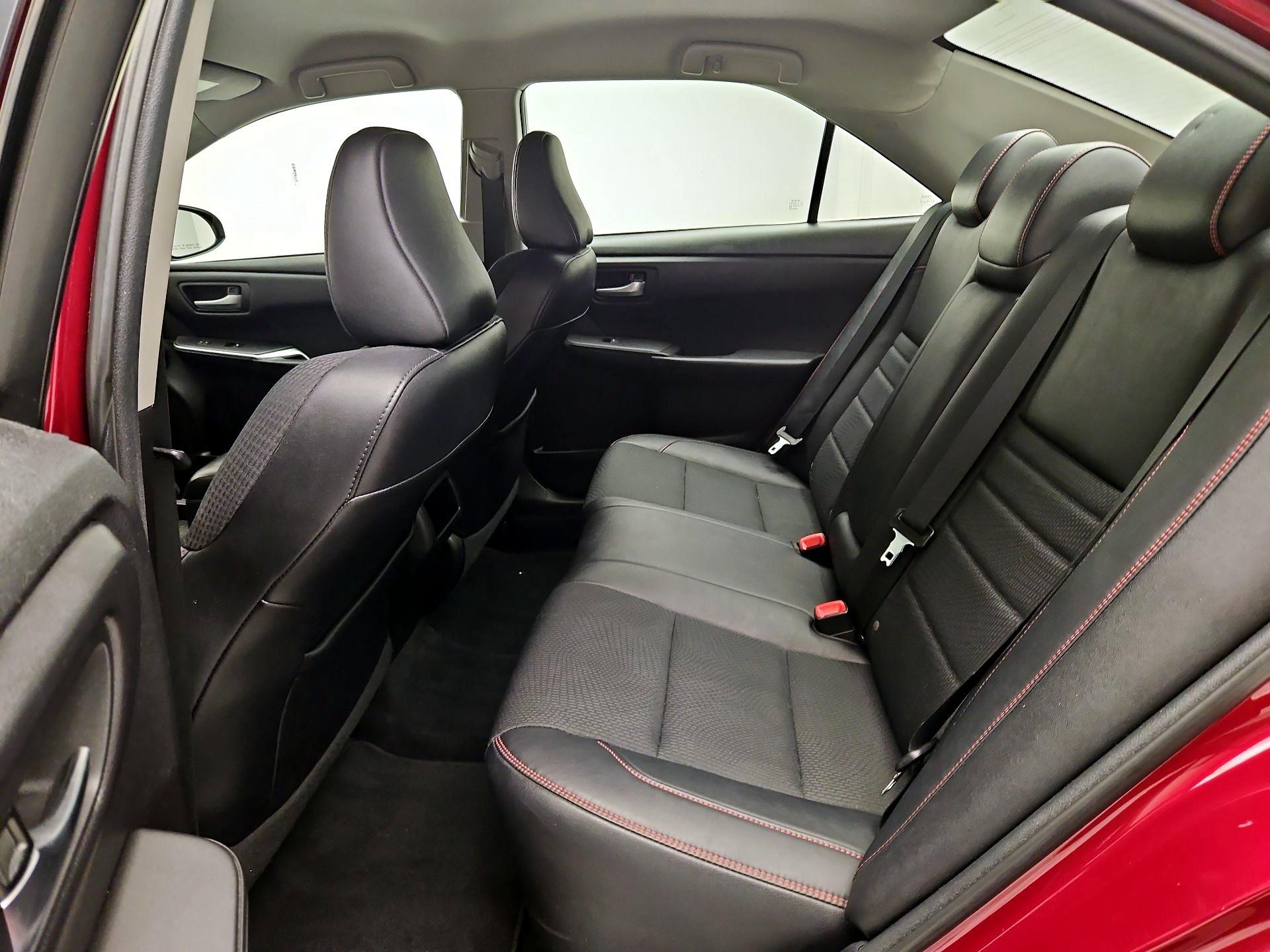 Thumbnail: 2017 Toyota Camry - 17