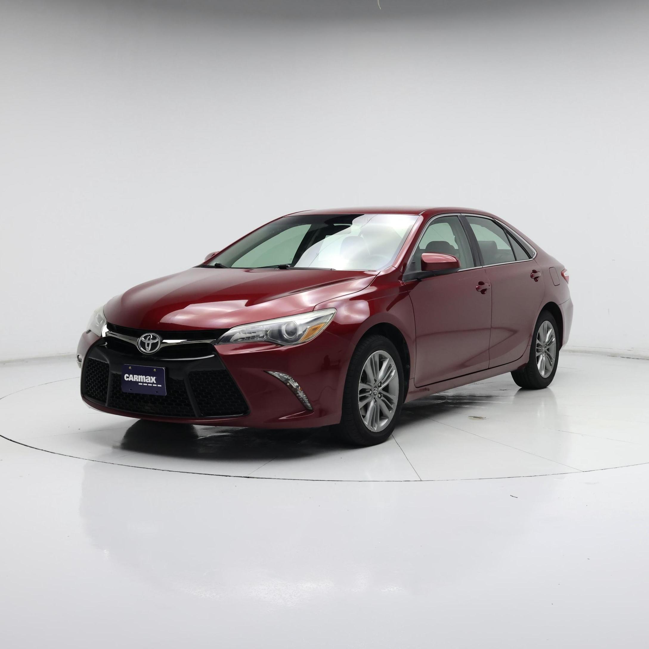 Thumbnail: 2017 Toyota Camry - 4