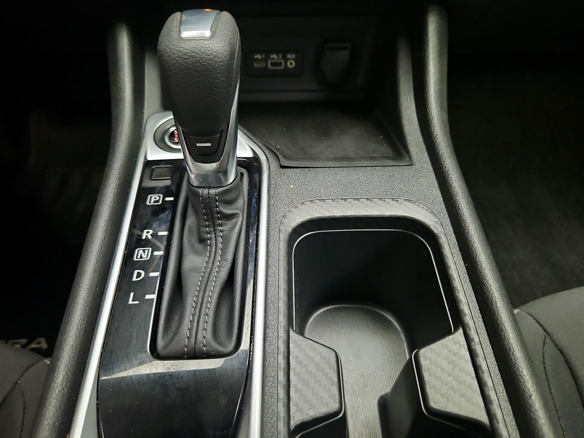 Thumbnail: 2024 Nissan Sentra - 17
