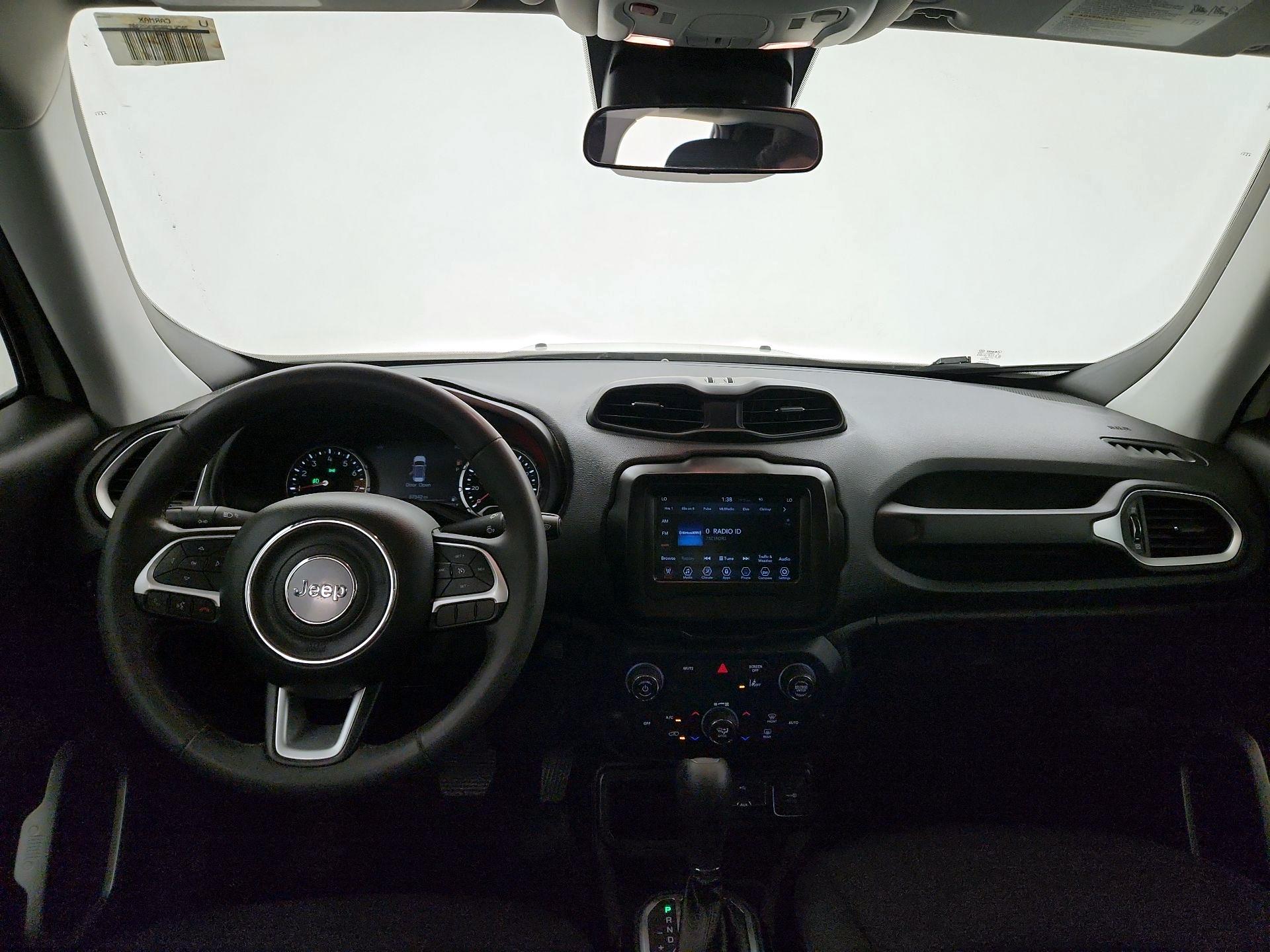 Thumbnail: 2021 Jeep Renegade - 9