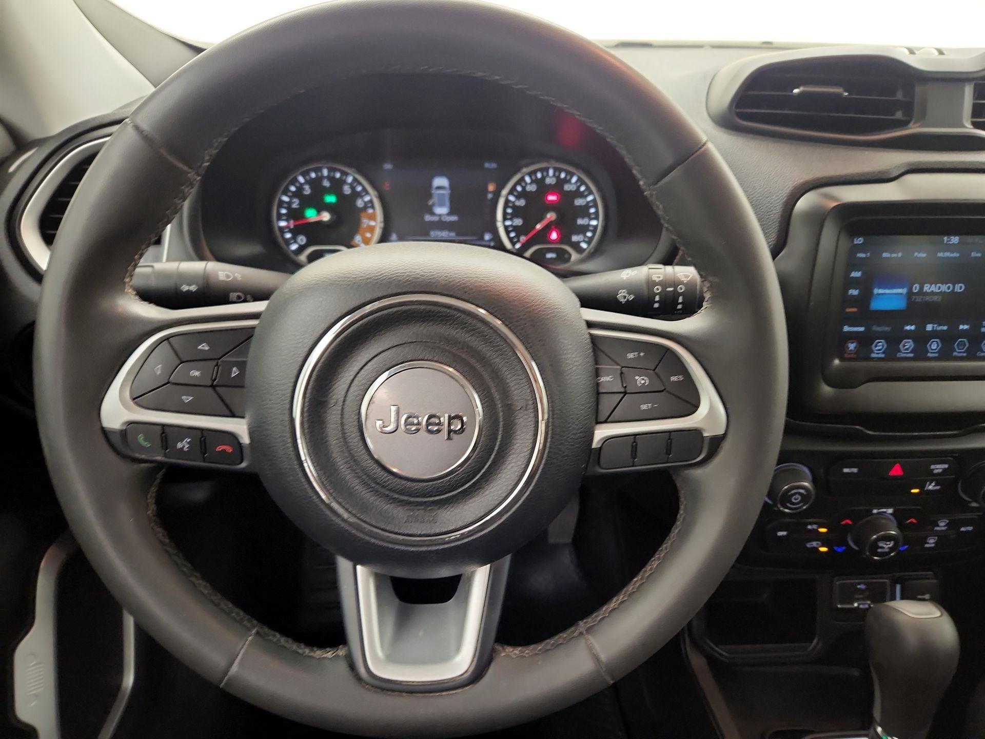 Thumbnail: 2021 Jeep Renegade - 10