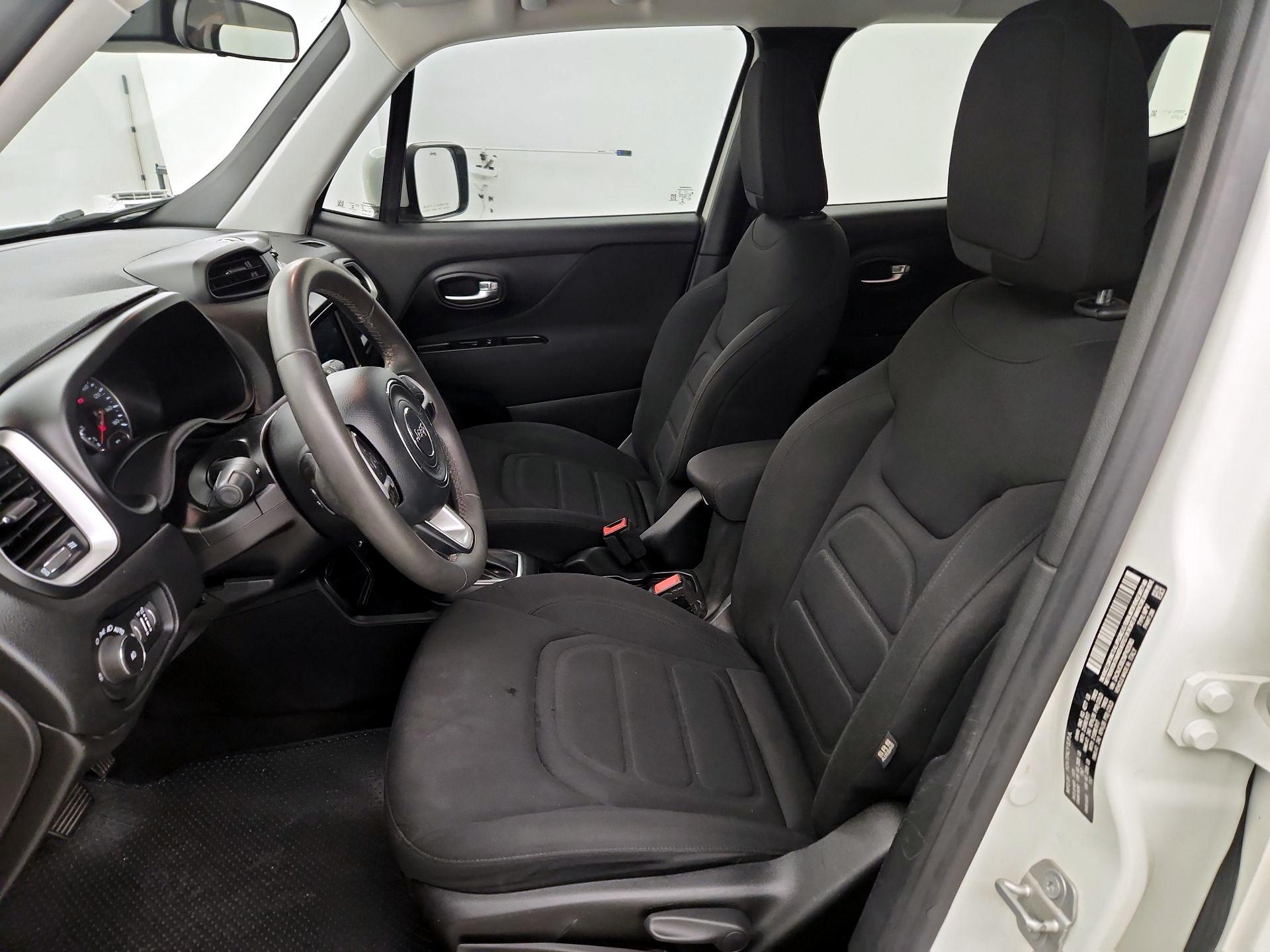 Thumbnail: 2021 Jeep Renegade - 11