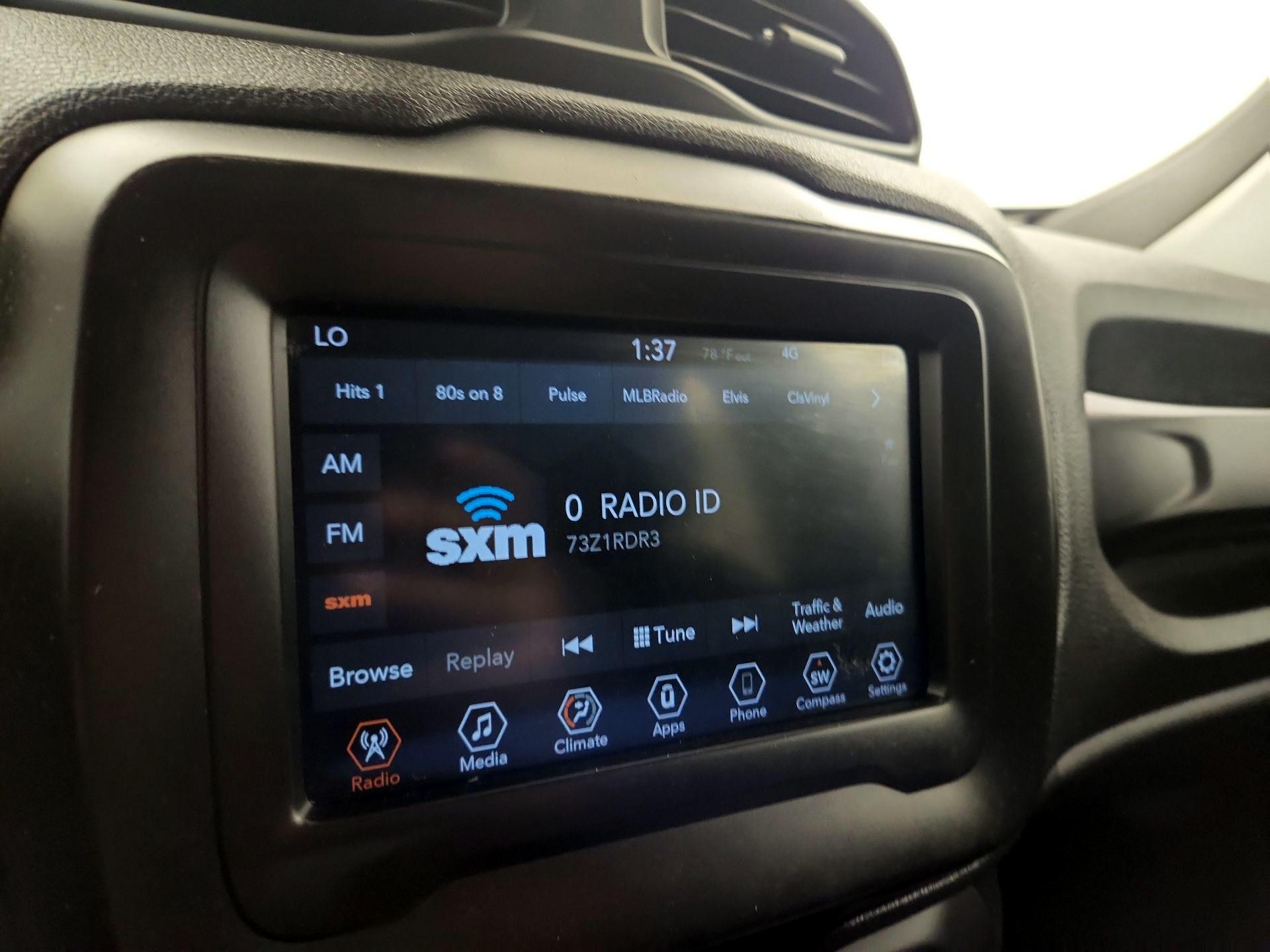 Thumbnail: 2021 Jeep Renegade - 15