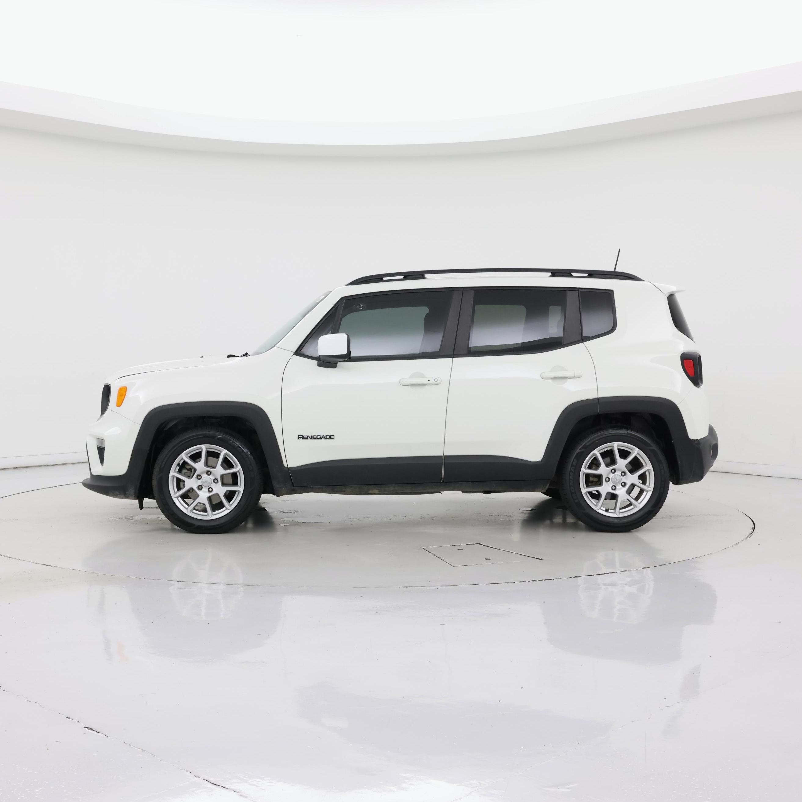 Thumbnail: 2021 Jeep Renegade - 3