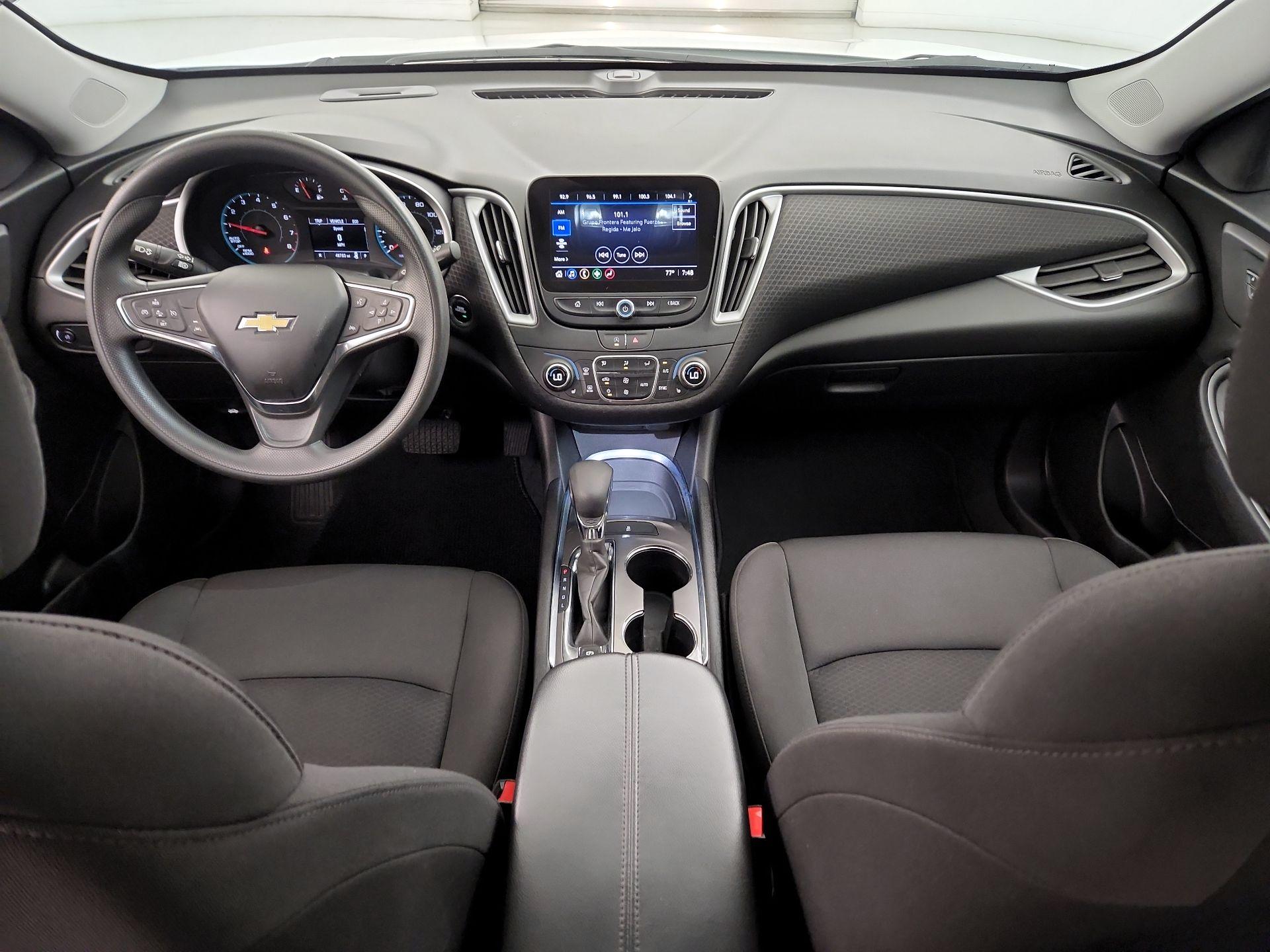 Thumbnail: 2023 Chevrolet Malibu - 9